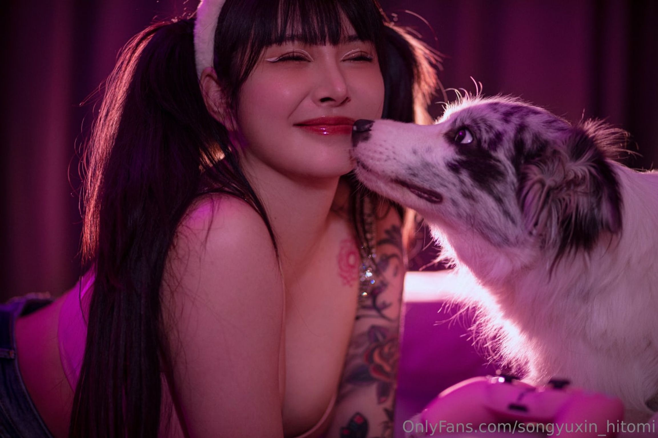 宋昱欣Hitomi: OF私拍 童颜巨臀网红脸A4腰 (318 photos + 14 videos) 18 宋昱欣Hitomi: OF私拍 童颜巨臀网红脸A4腰 (318 photos + 14 videos) 18