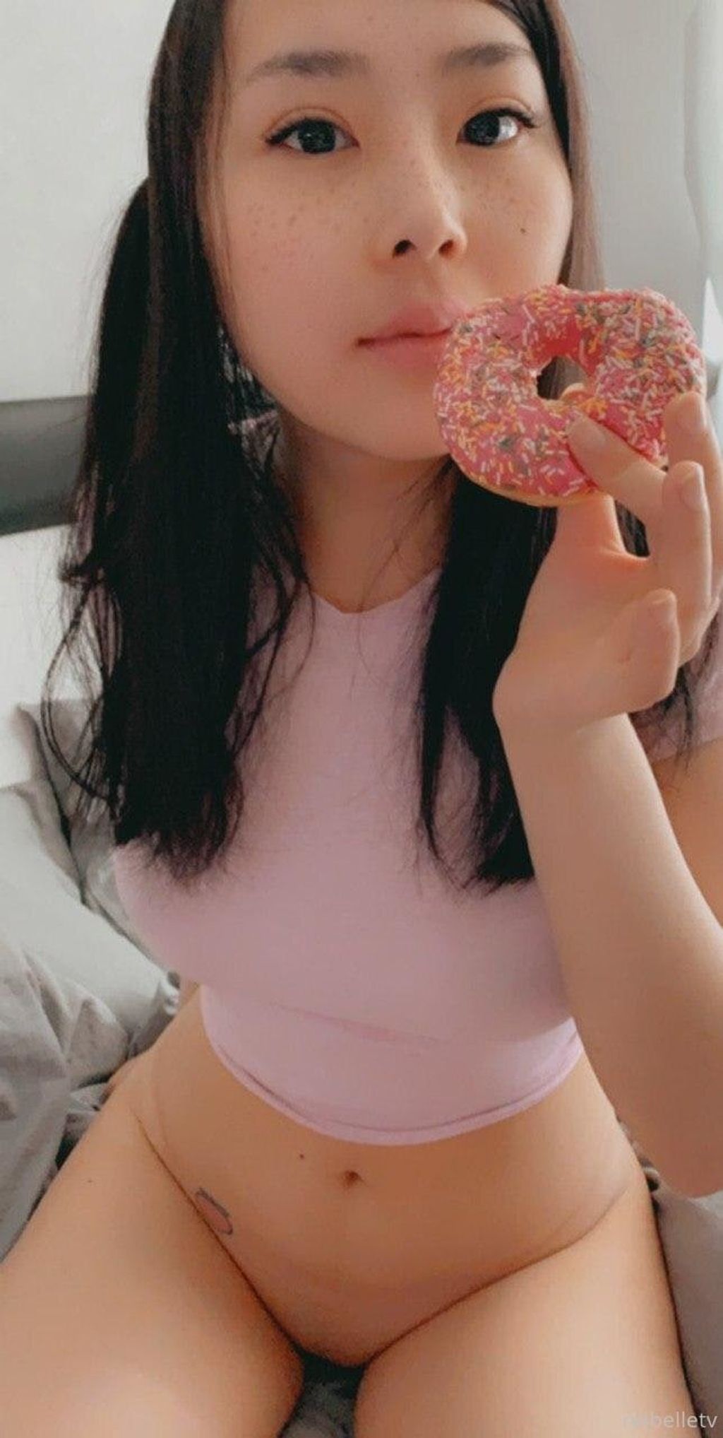 Reibelletv: 巨乳亚裔直播模特 OnlyFans私拍合集 (278 photos + 96 videos) 6 Reibelletv: 巨乳亚裔直播模特 OnlyFans私拍合集 (278 photos + 96 videos) 6