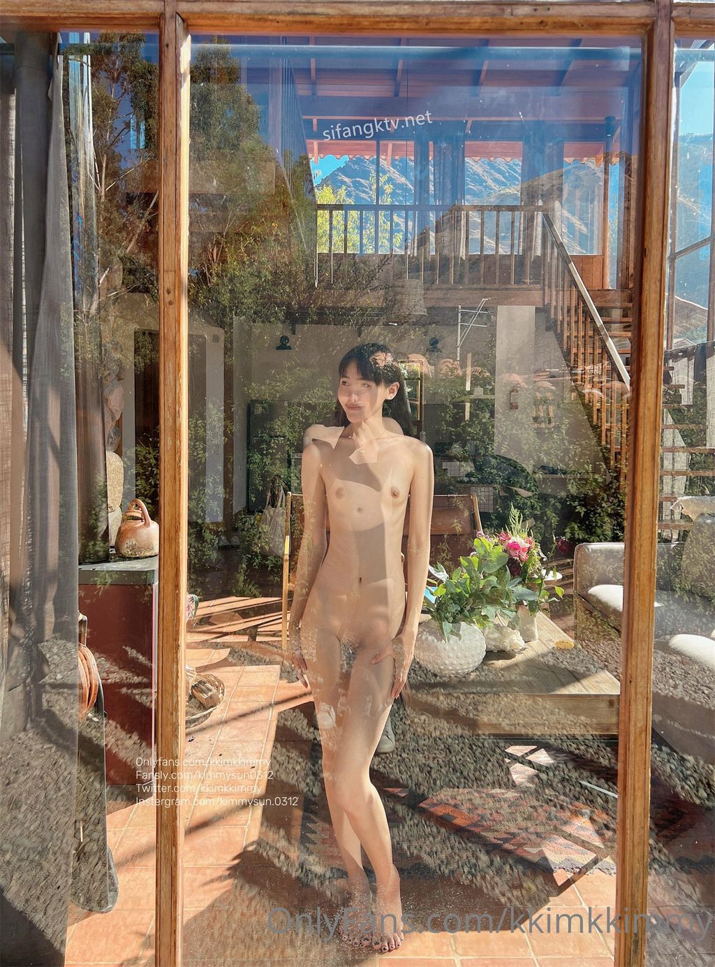 kkimkkimmy: 泰国高挑白皙甜美女神 旅行还不忘拍裸照很敬业 (268 photos + 2 videos) 7 kkimkkimmy: 泰国高挑白皙甜美女神 旅行还不忘拍裸照很敬业 (268 photos + 2 videos) 7