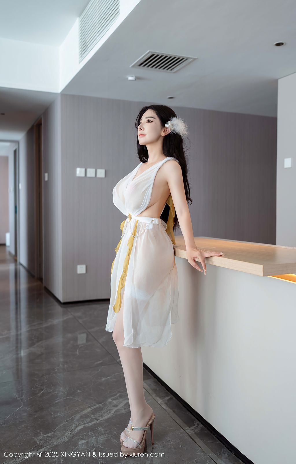 XingYan Vol.392: 潘思沁 (65 photos)