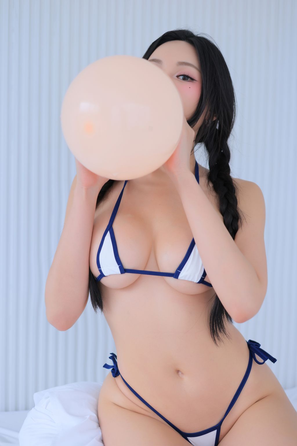 Dongeuran (동그란): Balloon (158 photos) 6 Dongeuran (동그란): Balloon (158 photos) 6