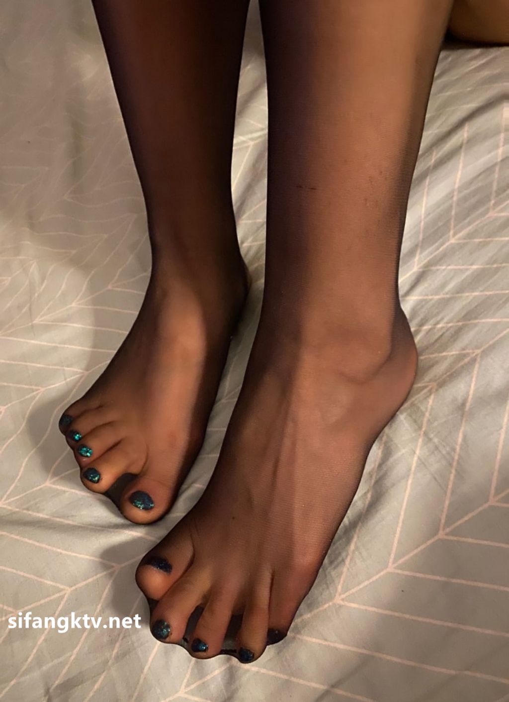 张佳茹: 视觉炸裂私拍 户外露出 道具调教 (135 photos + 15 videos) 13 张佳茹: 视觉炸裂私拍 户外露出 道具调教 (135 photos + 15 videos) 13
