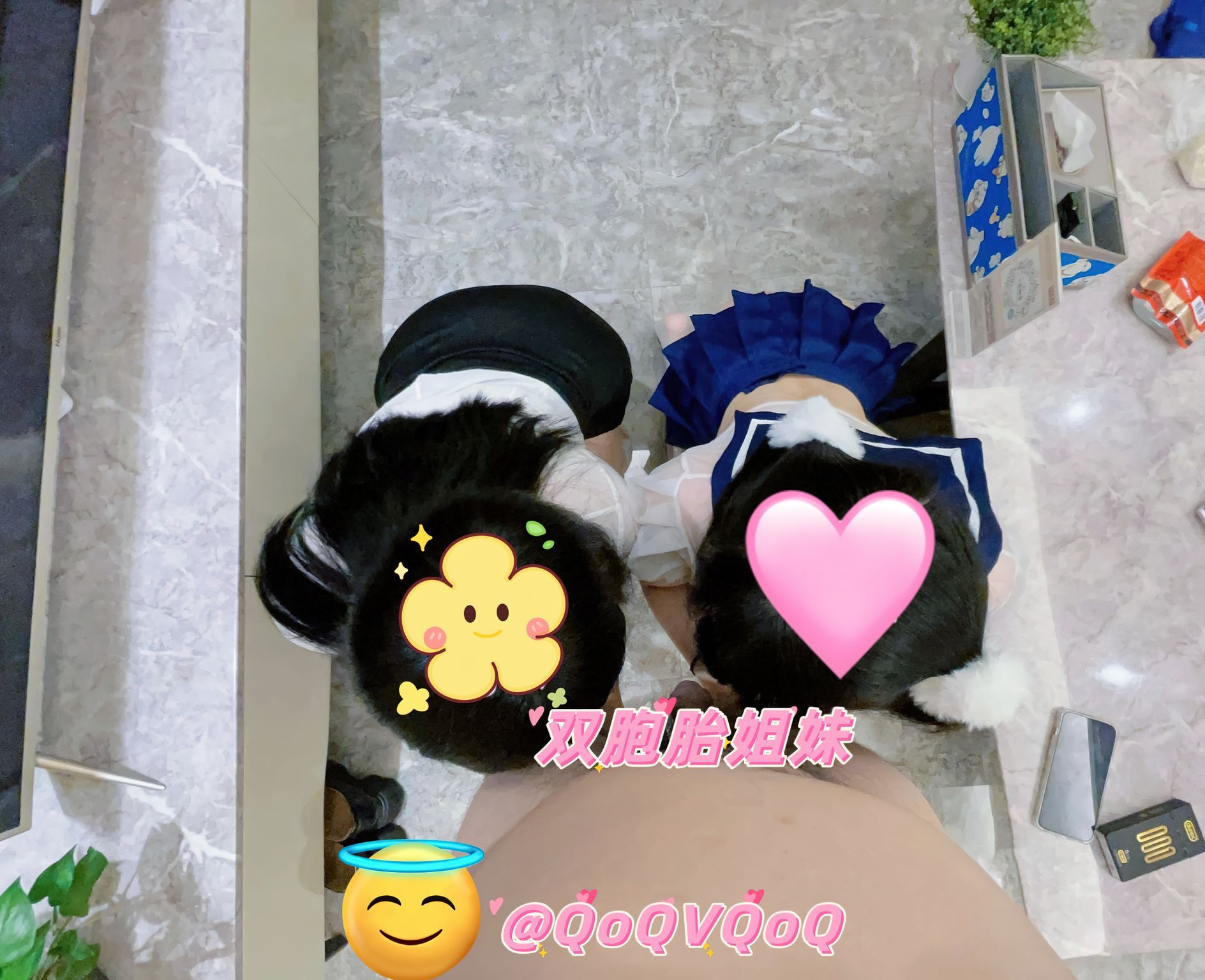 QoQVQoQ(花铁锤姐妹): 顶级双胞胎姐妹私拍合集 (401 photos + 37 videos) 6 QoQVQoQ(花铁锤姐妹): 顶级双胞胎姐妹私拍合集 (401 photos + 37 videos) 6