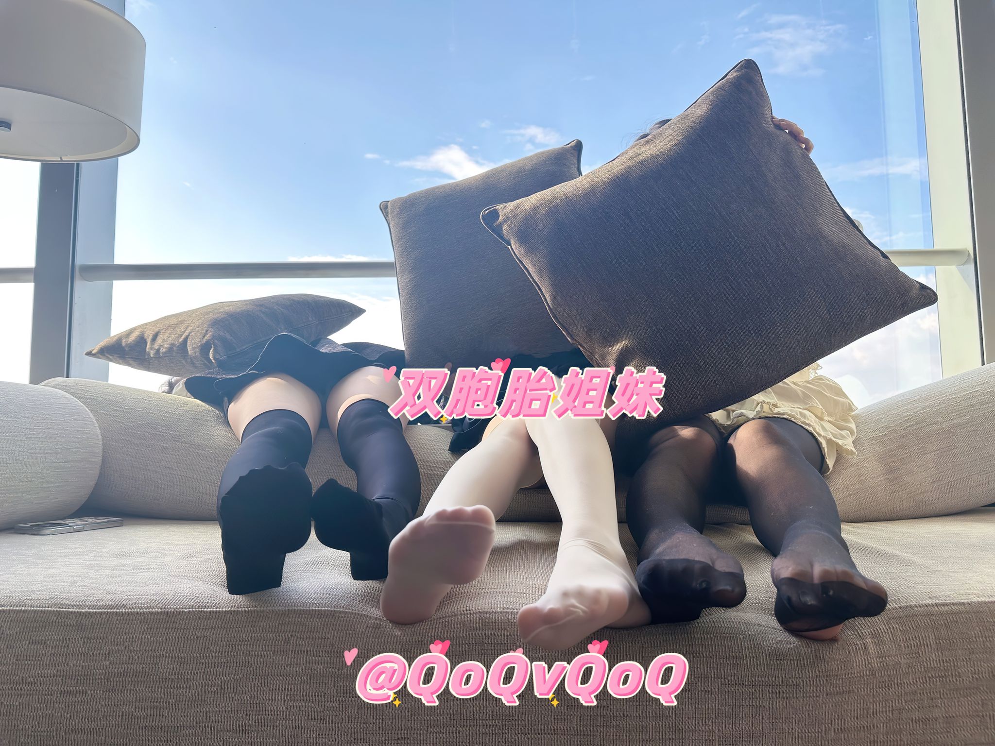 QoQVQoQ(花铁锤姐妹): 顶级双胞胎姐妹私拍合集 (401 photos + 37 videos) 13 QoQVQoQ(花铁锤姐妹): 顶级双胞胎姐妹私拍合集 (401 photos + 37 videos) 13