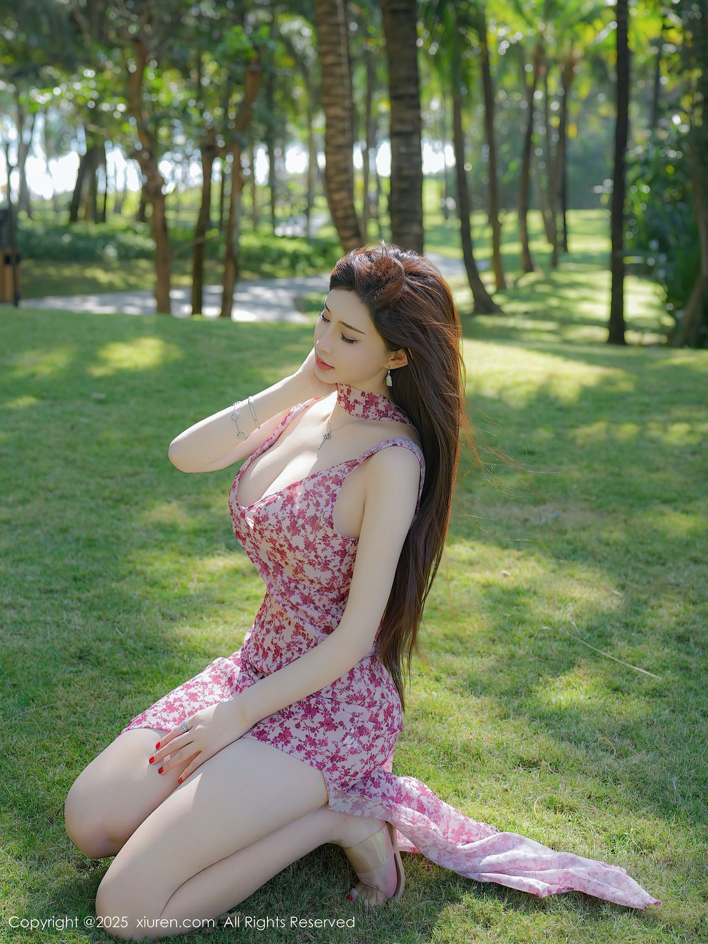 XIUREN No.9736 – 9750 (1180 photos)