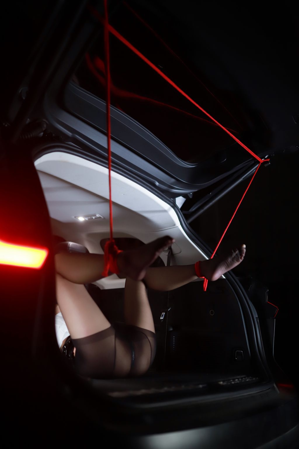 Coser@上杉绘梨落: 被人跟踪 (102 photos) 12 Coser@上杉绘梨落: 被人跟踪 (102 photos) 12