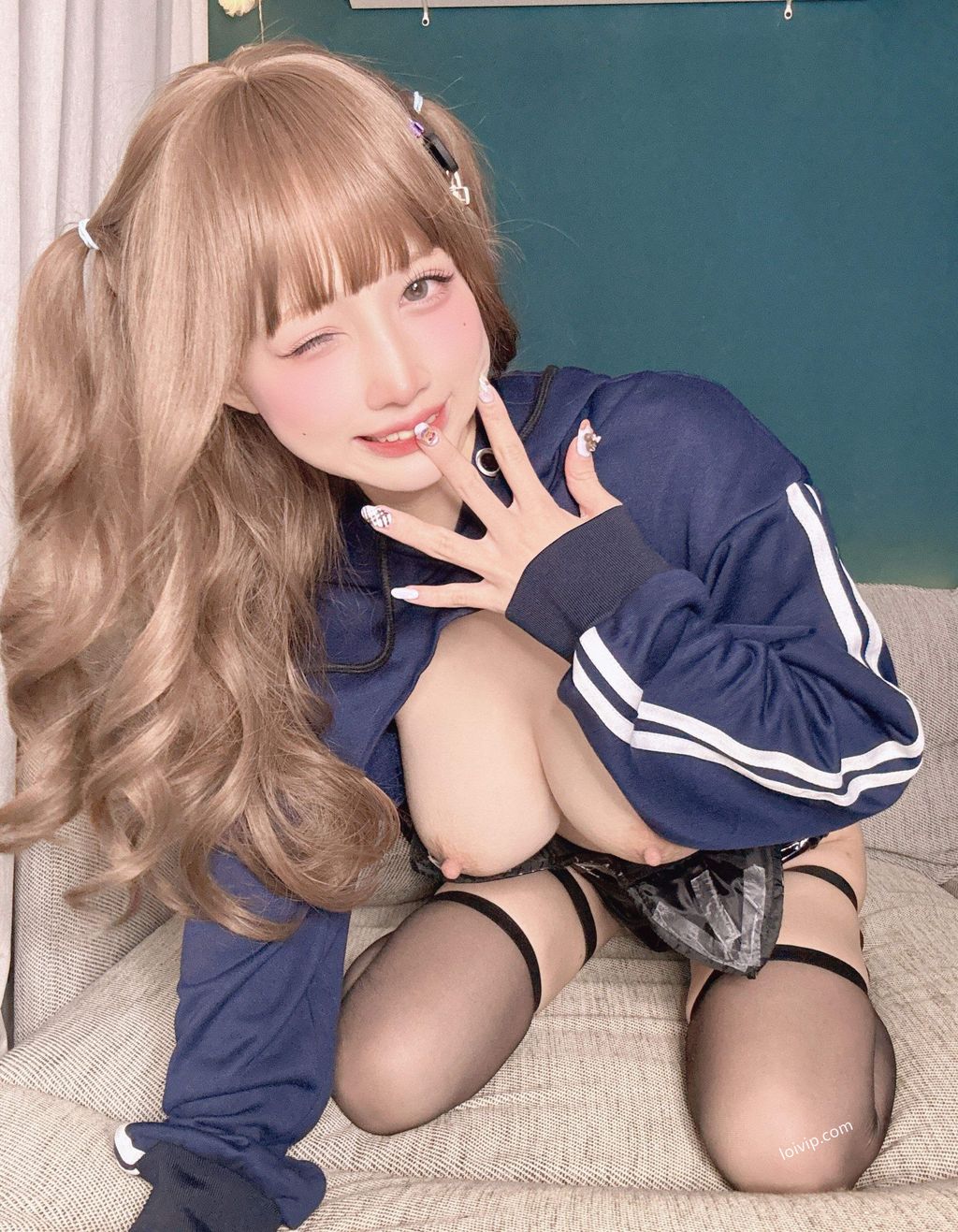 Coser@沖田凜花Rinka: 新作 Cos兔兔妹 (69 photos + 2 videos)