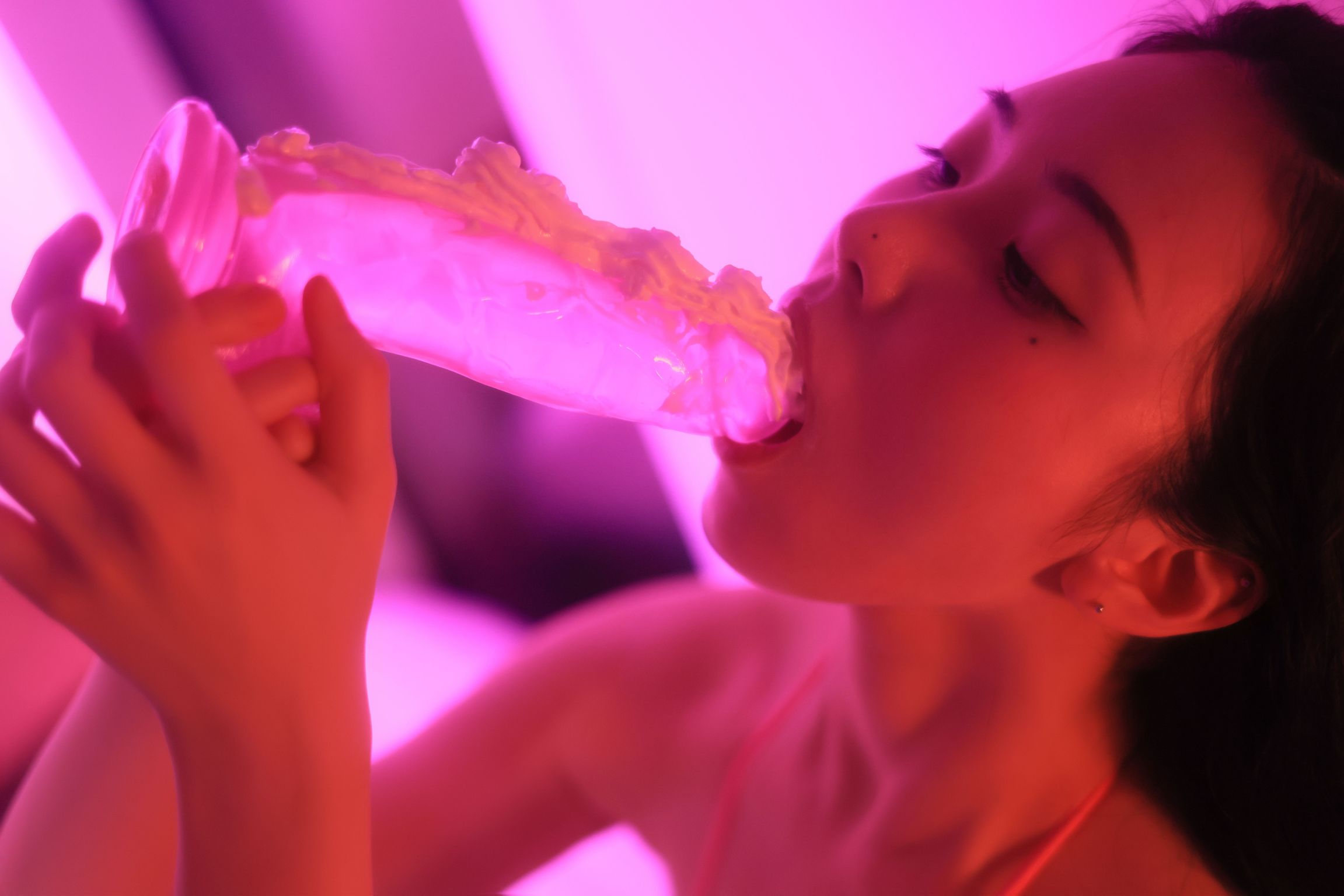 Yeon Woo (연우): TOY (172 photos) 16 Yeon Woo (연우): TOY (172 photos) 16
