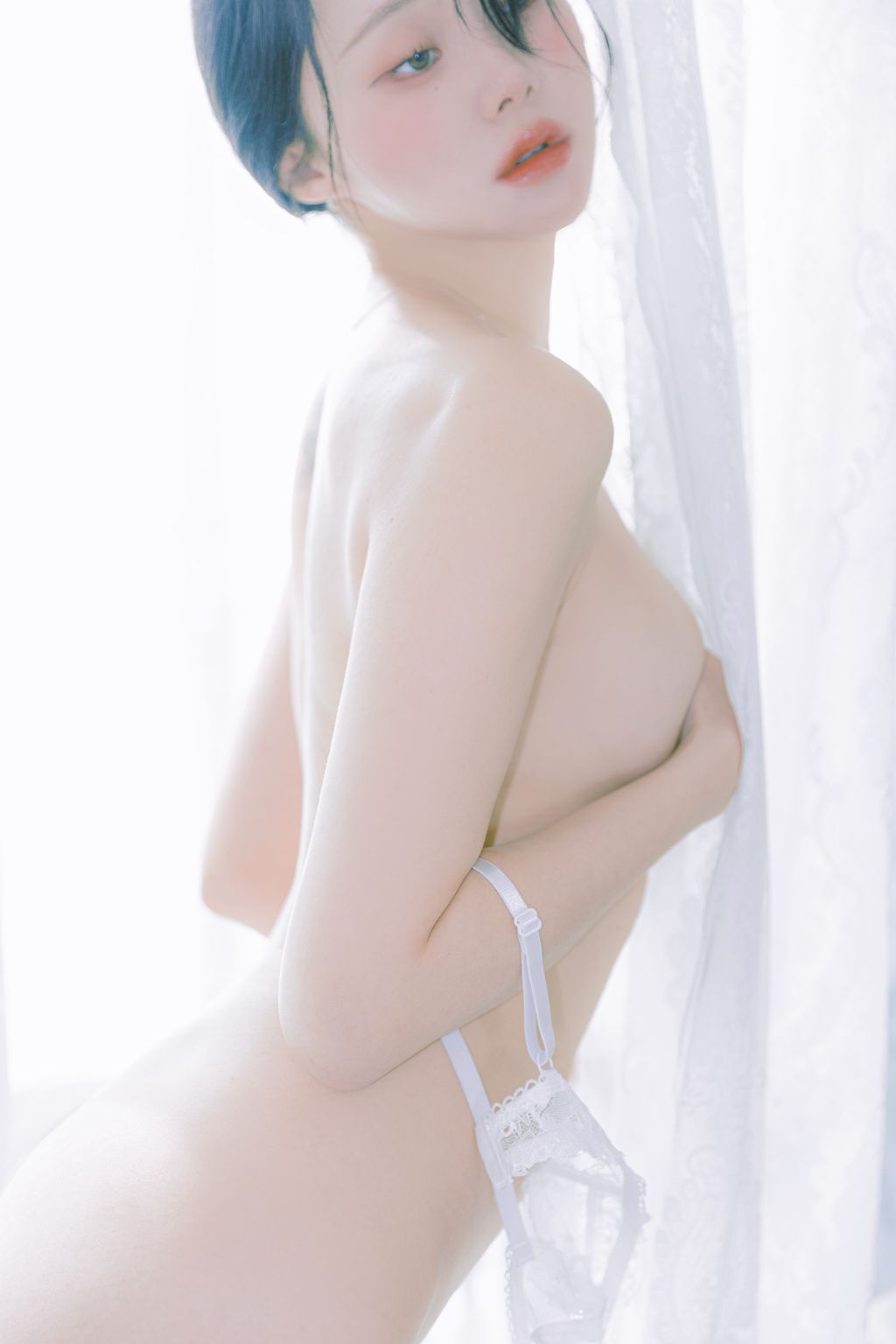 Inah (이나): Blooming Day (87 photos) 10 Inah (이나): Blooming Day (87 photos) 10