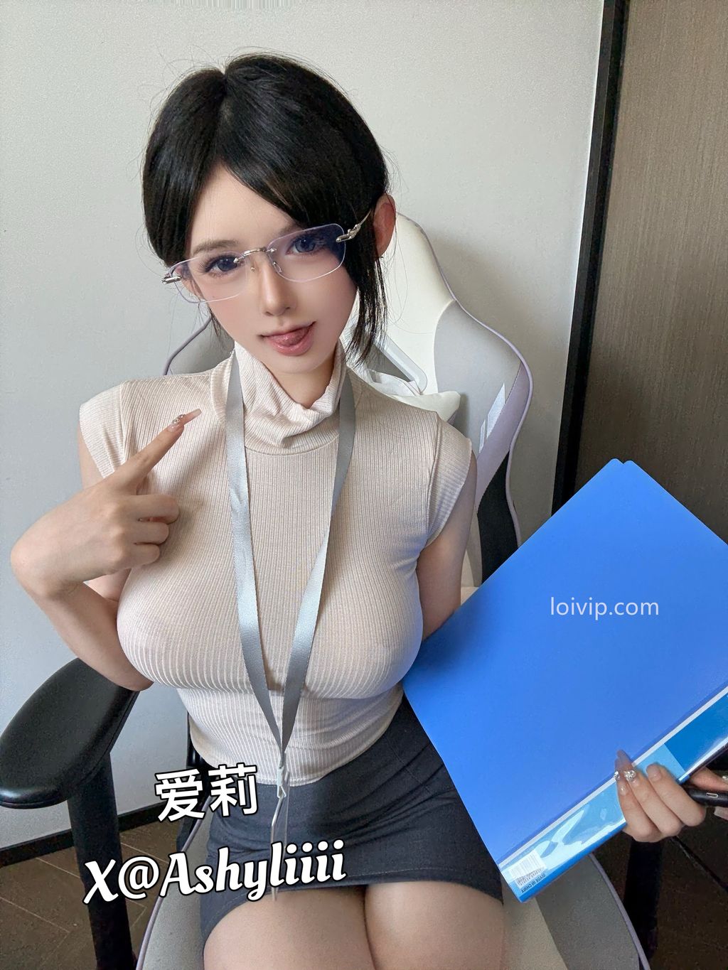 Coser@Ashyliiii爱莉: 女秘书 (64 photos + 3 videos) 16 Coser@Ashyliiii爱莉: 女秘书 (64 photos + 3 videos) 16