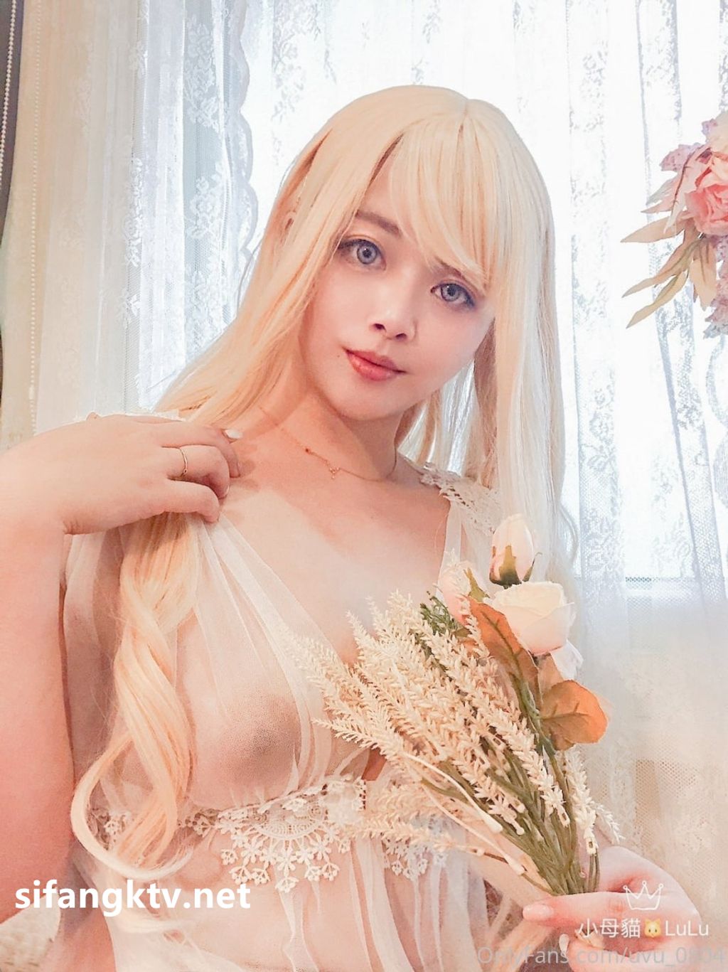 Coser@uvu_0804(小母貓貓臉LuLu): 童颜丰满性爱 各式COS换装诱惑 (162 photos + 32 videos) 13 Coser@uvu_0804(小母貓貓臉LuLu): 童颜丰满性爱 各式COS换装诱惑 (162 photos + 32 videos) 13