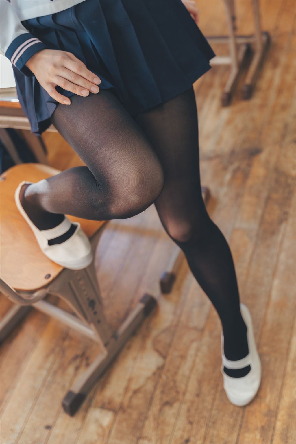 Coser@Kurumi (クルミ): 隣の席のタイツなあの子 (432 photos) 2 Coser@Kurumi (クルミ): 隣の席のタイツなあの子 (432 photos) 2