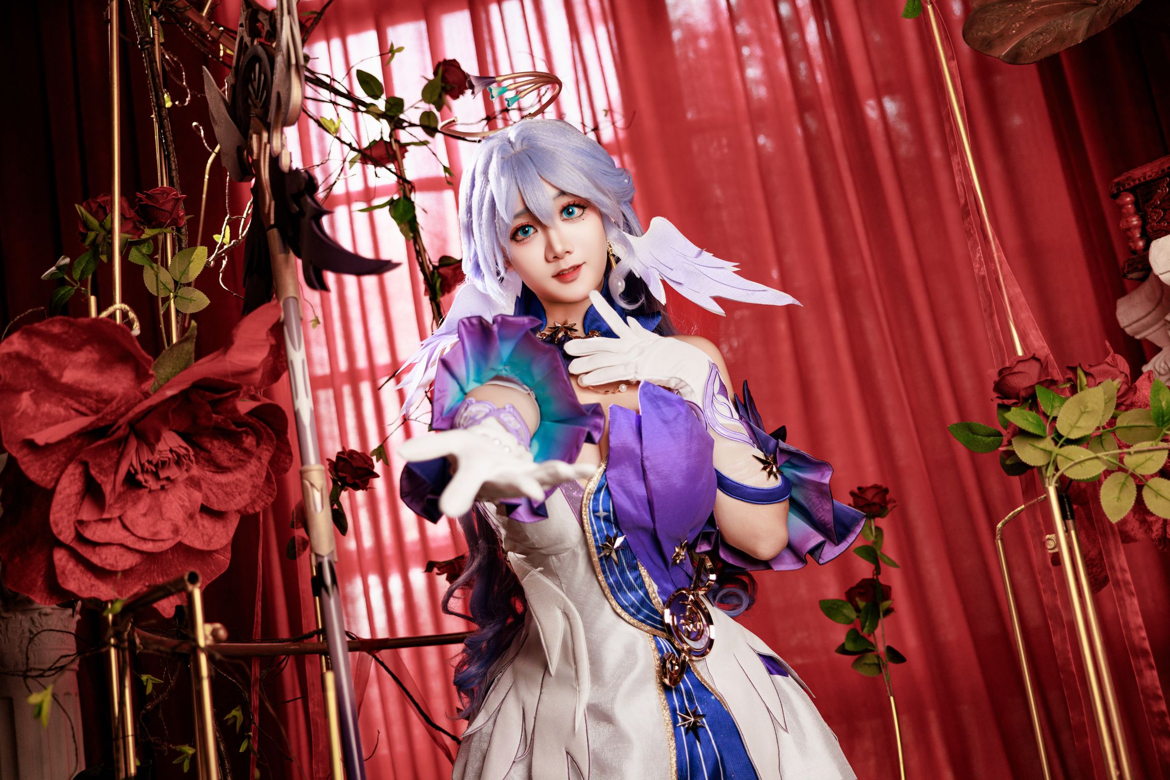 Coser@阿雪雪: 崩坏 – 星穹铁道 知更鸟 (90 photos)