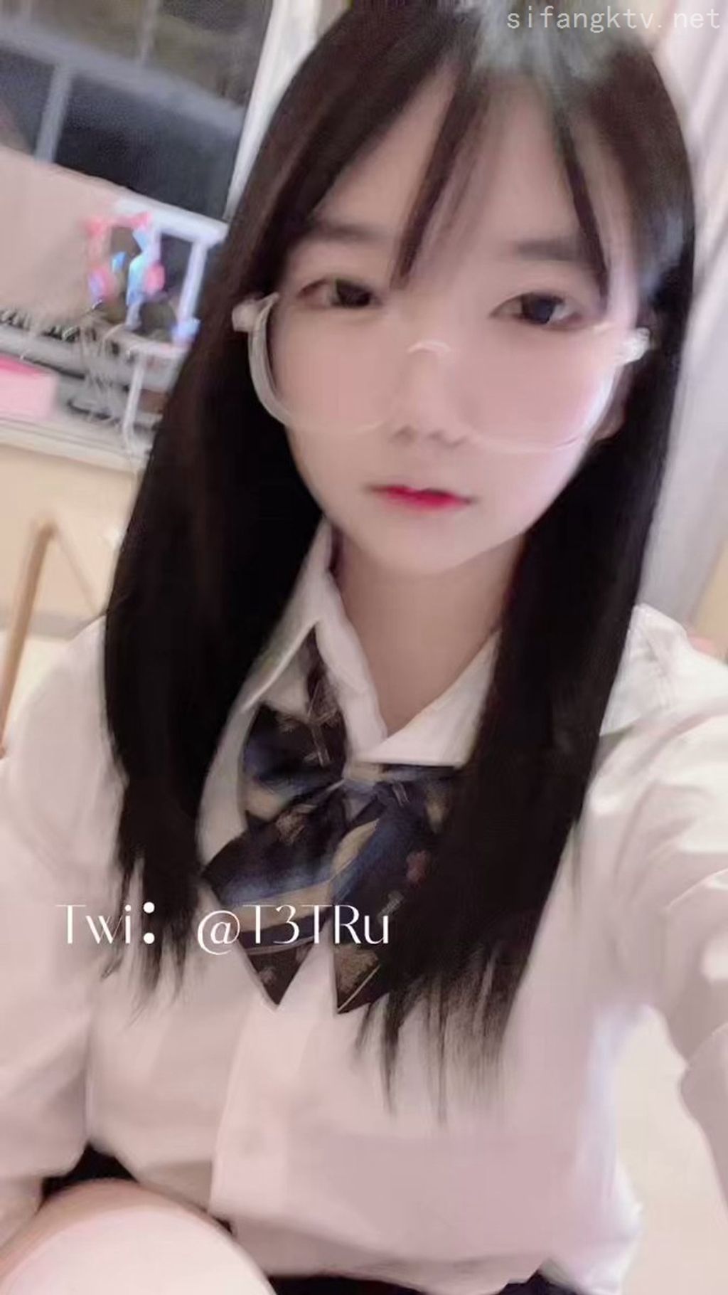 Coser@莉犬醬: 顏值嫩妹 福利姬 合集 (1098 photos ) 2 Coser@莉犬醬: 顏值嫩妹 福利姬 合集 (1098 photos ) 2