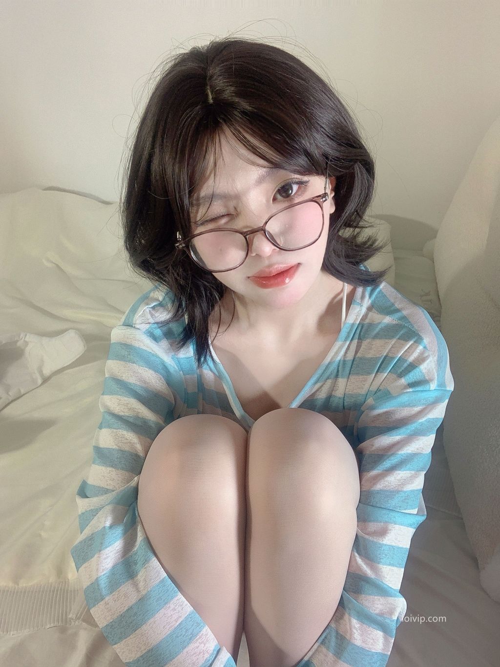 Coser@你的真真u: 居家女友 (99 photos + 1 video) 7 Coser@你的真真u: 居家女友 (99 photos + 1 video) 7