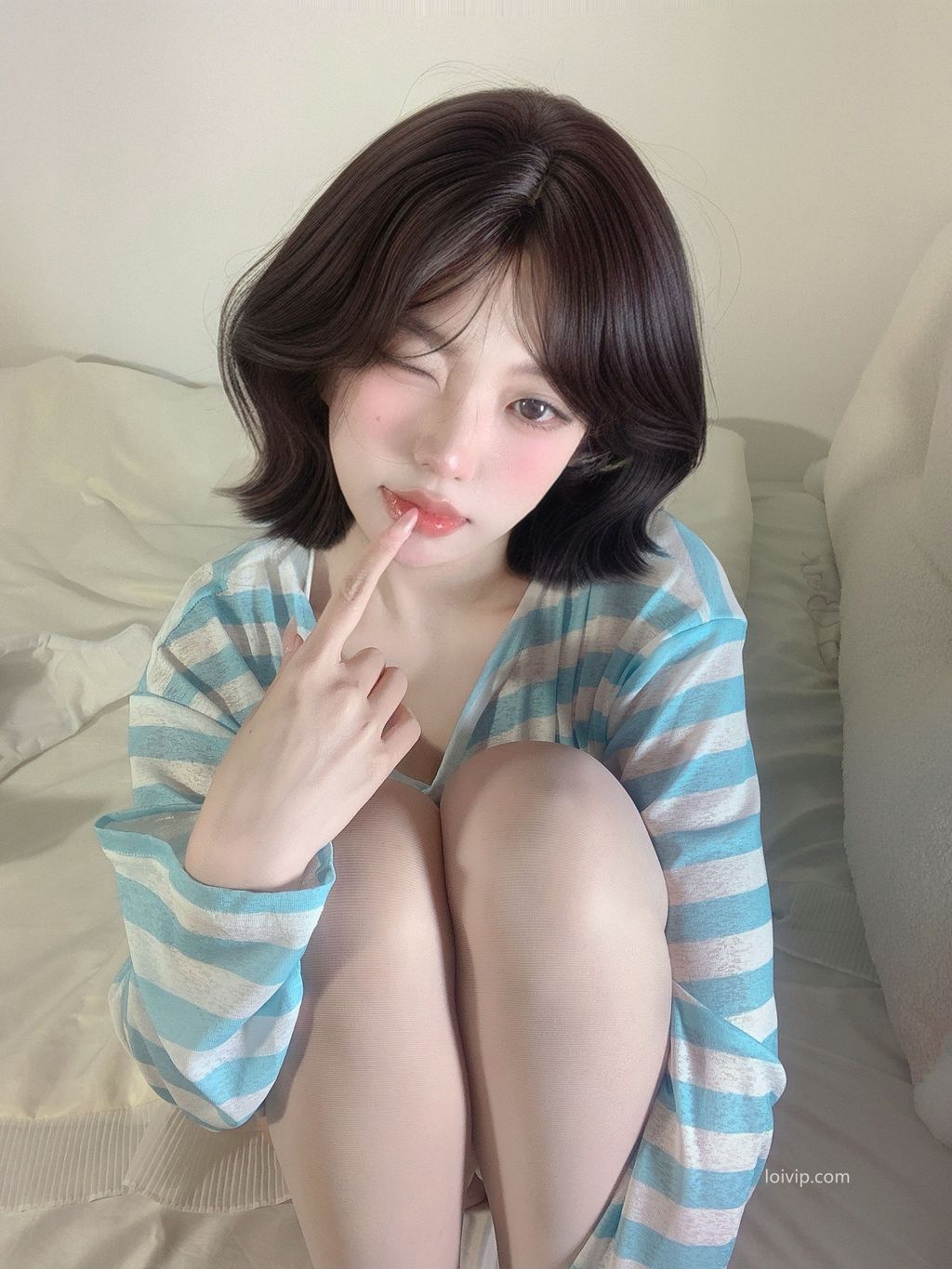 Coser@你的真真u: 居家女友 (99 photos + 1 video) 4 Coser@你的真真u: 居家女友 (99 photos + 1 video) 4