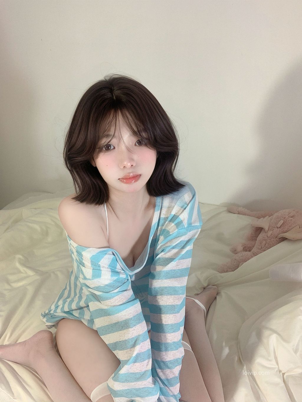 Coser@你的真真u: 居家女友 (99 photos + 1 video) 14 Coser@你的真真u: 居家女友 (99 photos + 1 video) 14