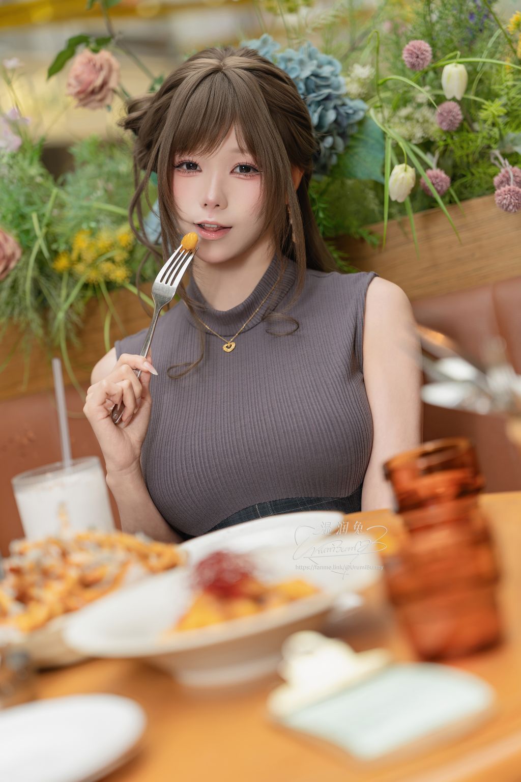 Coser@黏黏团子兔: 2026年05月作品 网友的一日约会 (120 photos + 3 videos) 5 Coser@黏黏团子兔: 2026年05月作品 网友的一日约会 (120 photos + 3 videos) 5