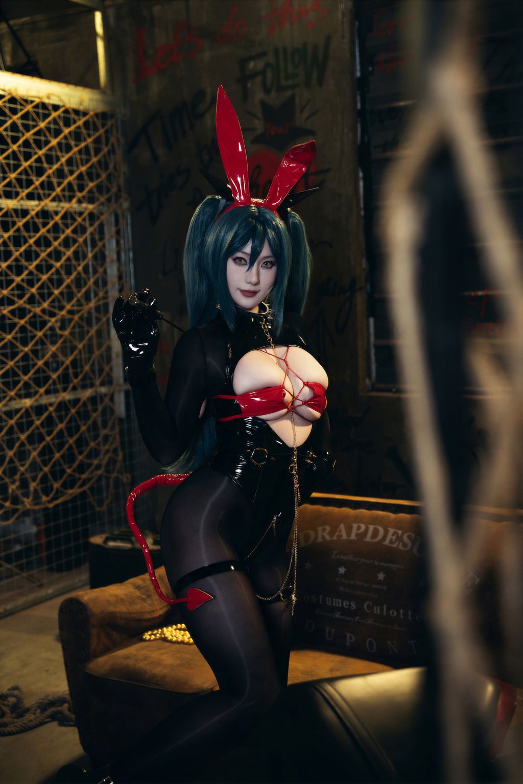 Coser@星澜是澜澜叫澜妹呀: 碧蓝航线 雷根斯堡 (56 photos + 1 video)