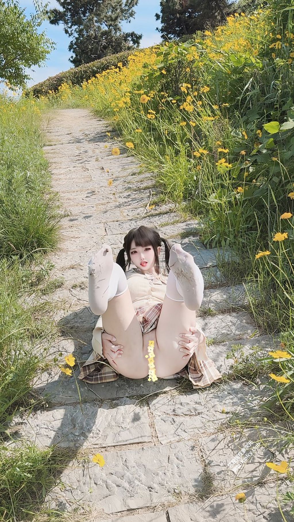 Coser@香草奶喵: 私拍合集 (280 photos + 417 videos) 0 Coser@香草奶喵: 私拍合集 (280 photos + 417 videos) 0