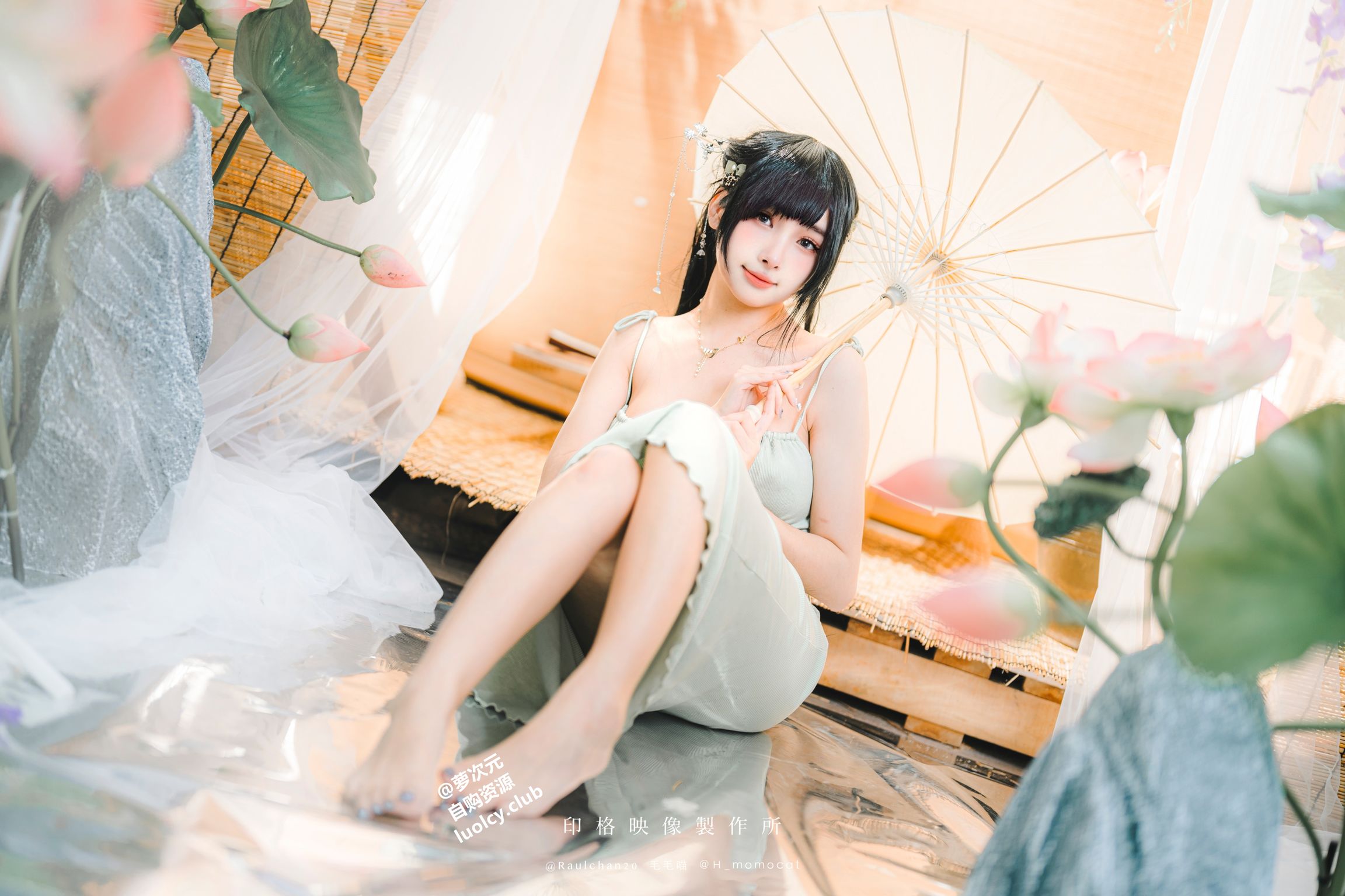 Coser@慕慕Momo: 古韻風華 (8K Ver.) (66 photos + 1 video) 0 Coser@慕慕Momo: 古韻風華 (8K Ver.) (66 photos + 1 video) 0