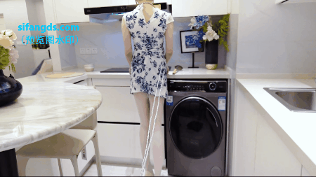 [XR Uncensored] 梦灵儿: R18 秀人网模特 旗袍配白丝 (119 photos + 1 video)