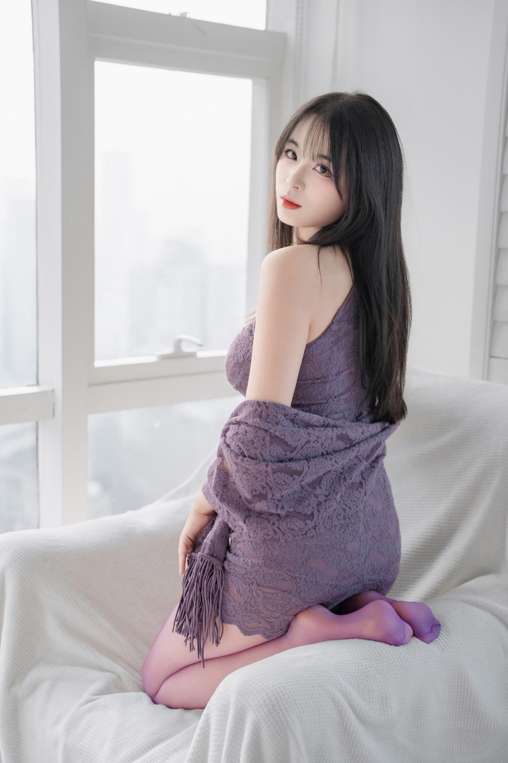 Coser@轩萧学姐: 紫色旗袍 (140 photos) 17 Coser@轩萧学姐: 紫色旗袍 (140 photos) 17