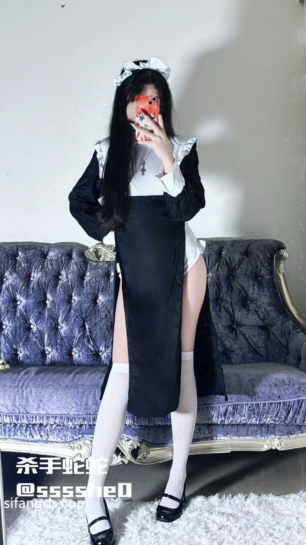 杀手蛇蛇: 清纯反差嫩妹 无毛一线天道具双通 足交车震 (76 photos + 19 videos)