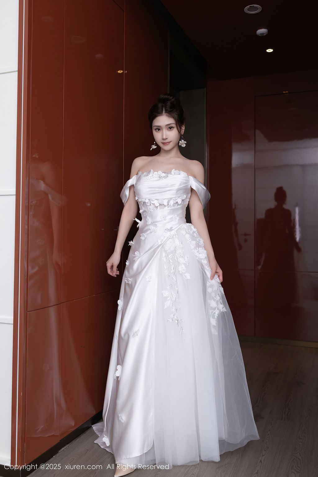 XIUREN No.10814: 刘婷婷 (81 photos)