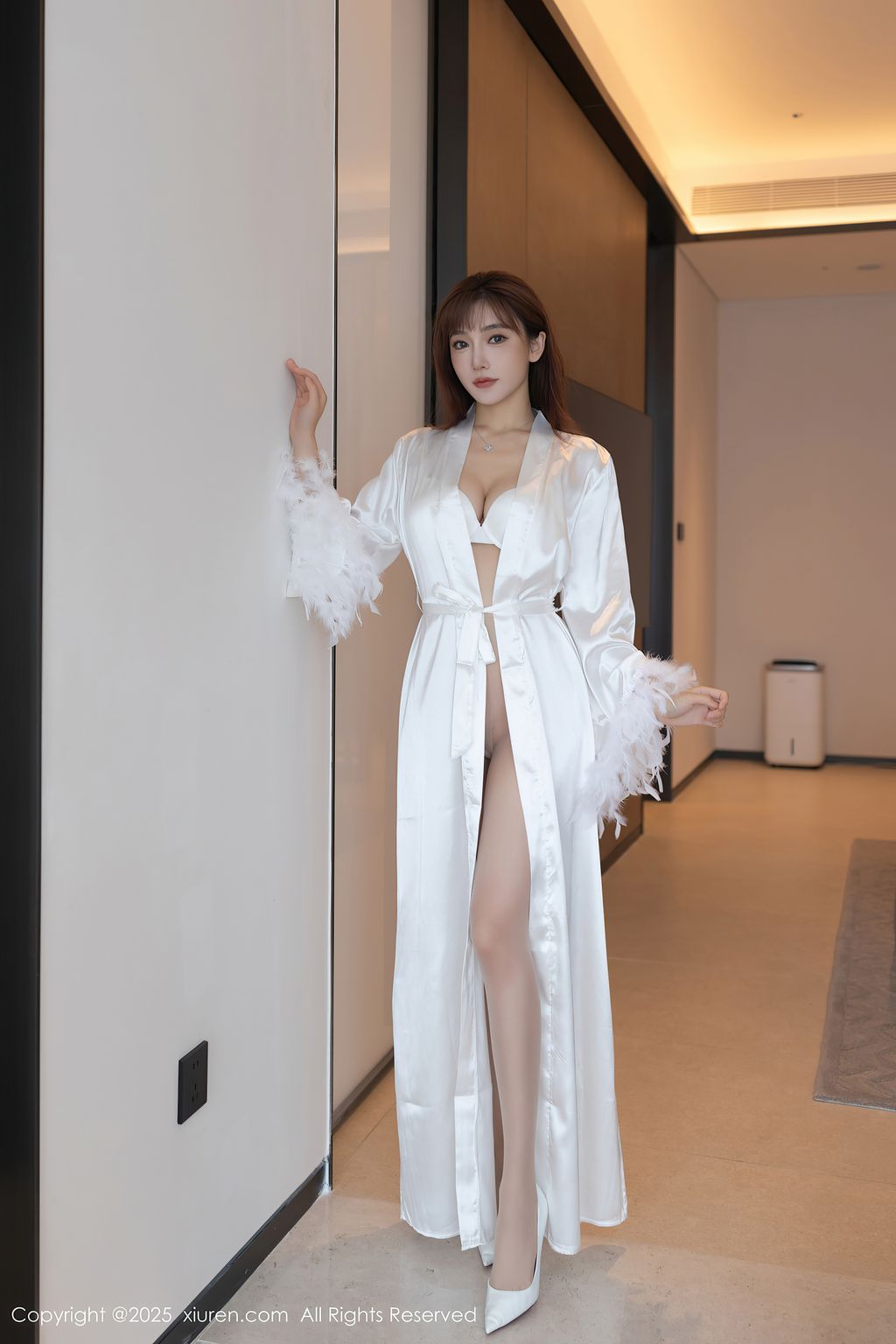 XIUREN No.10809: Lu Xuan Xuan (陆萱萱) (72 photos)