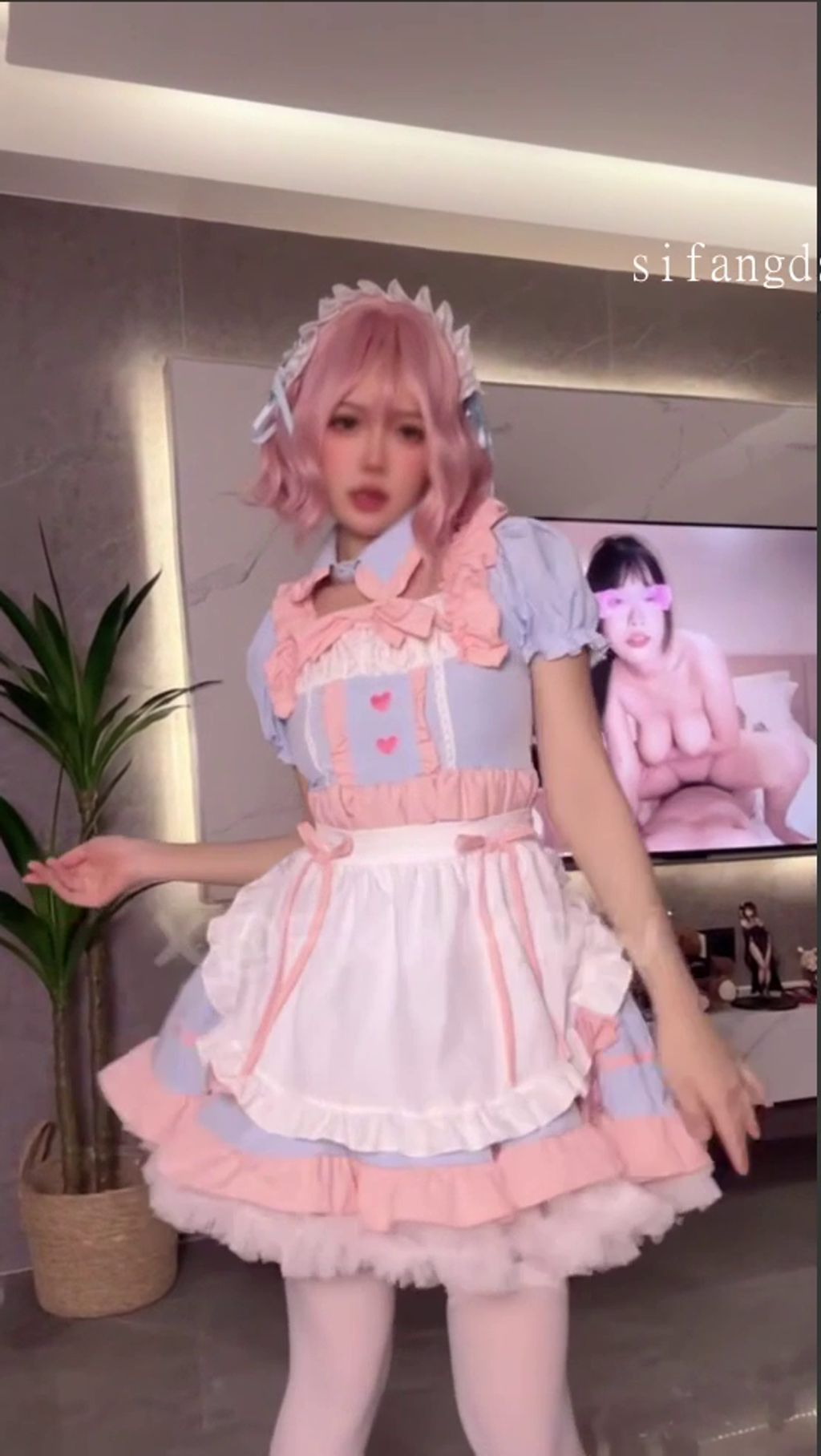 小仙云儿: 裸舞精灵 10月最新VIP群福利合集 (91 photos + 55 videos) 7 小仙云儿: 裸舞精灵 10月最新VIP群福利合集 (91 photos + 55 videos) 7