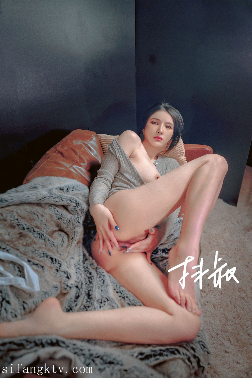 抖叔: 顶级唯美情色摄影大师作品 (215 photos) 19 抖叔: 顶级唯美情色摄影大师作品 (215 photos) 19