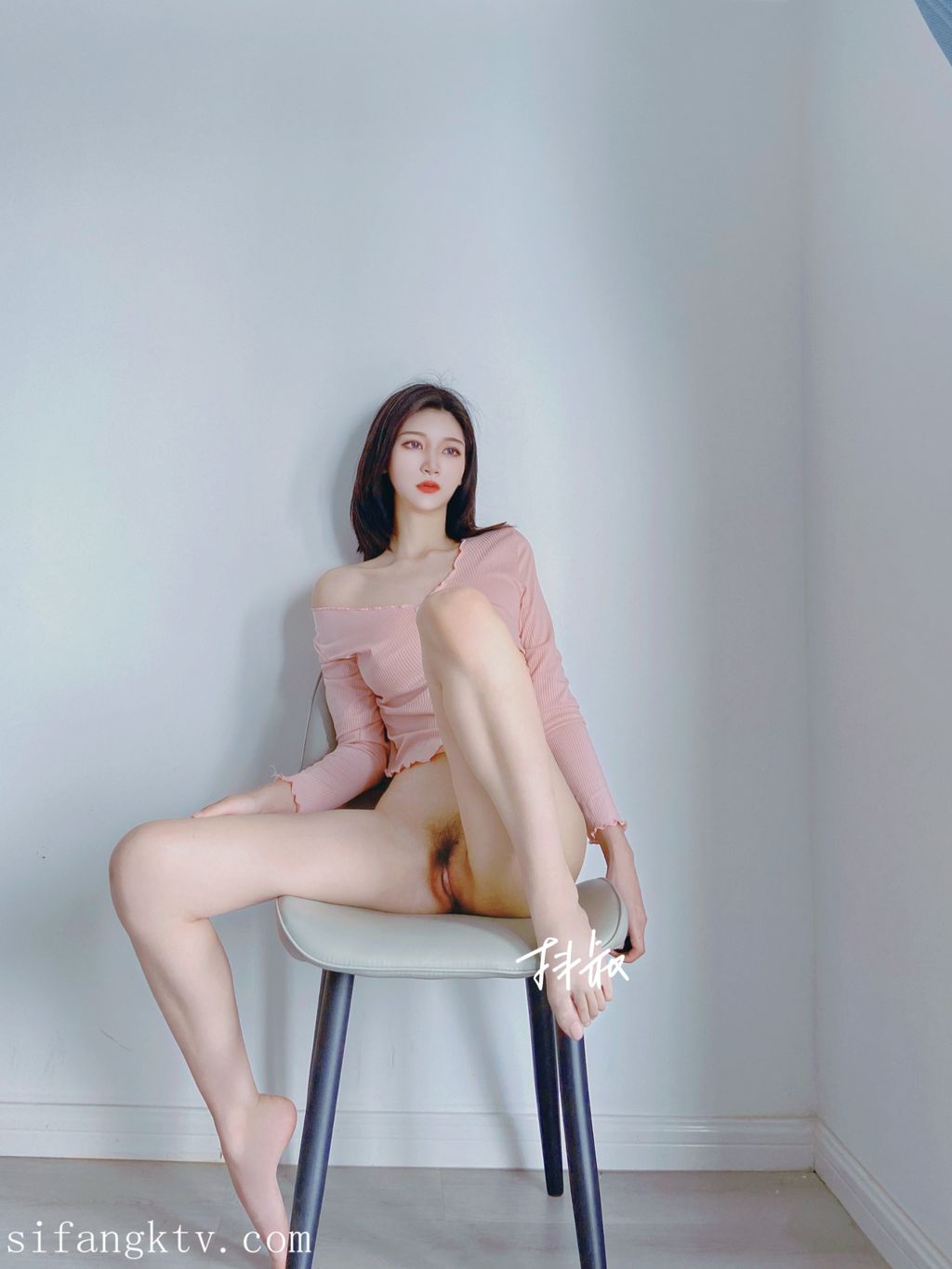抖叔: 顶级唯美情色摄影大师作品 (215 photos) 14 抖叔: 顶级唯美情色摄影大师作品 (215 photos) 14