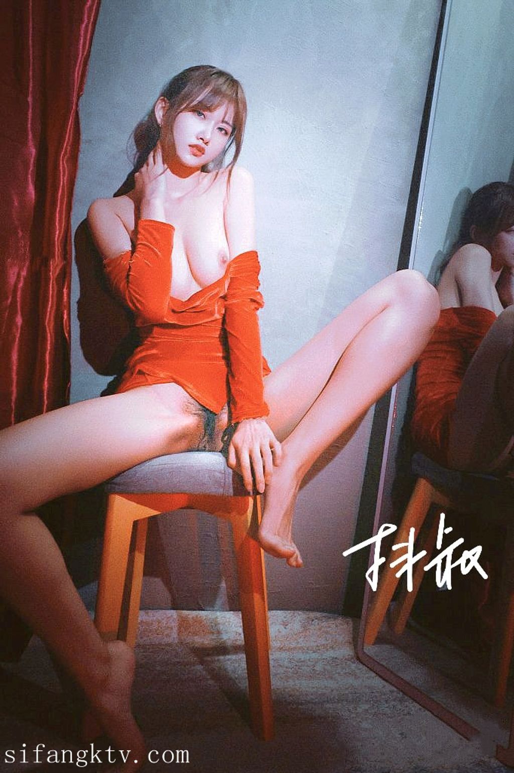 抖叔: 顶级唯美情色摄影大师作品 (215 photos) 0 抖叔: 顶级唯美情色摄影大师作品 (215 photos) 0