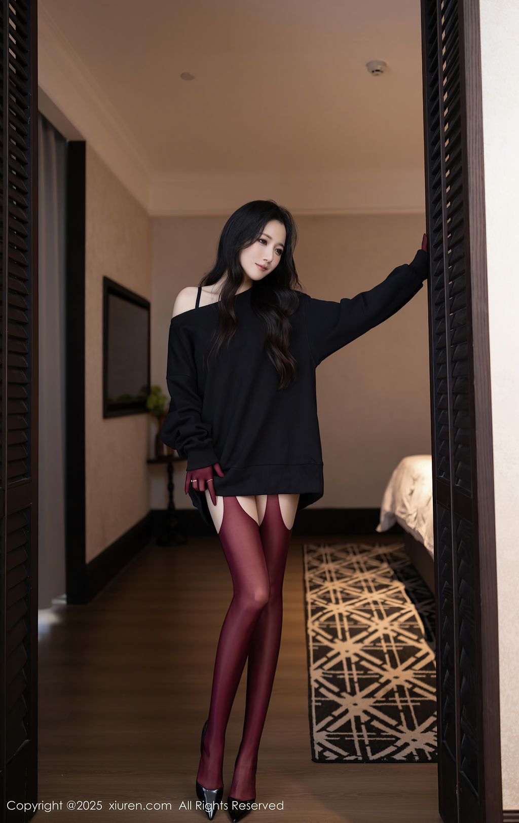 XIUREN No.10790: 鱼子酱Fish (75 photos)