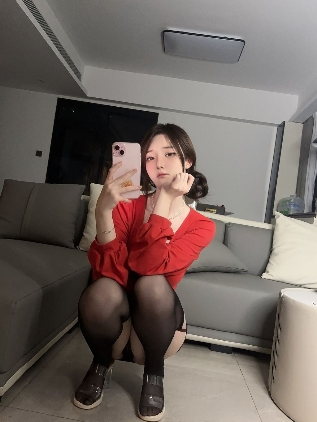 Coser@一小央泽 (yixiaoyangze): 红色妈妈 (74 photos + 2 videos) 19 Coser@一小央泽 (yixiaoyangze): 红色妈妈 (74 photos + 2 videos) 19