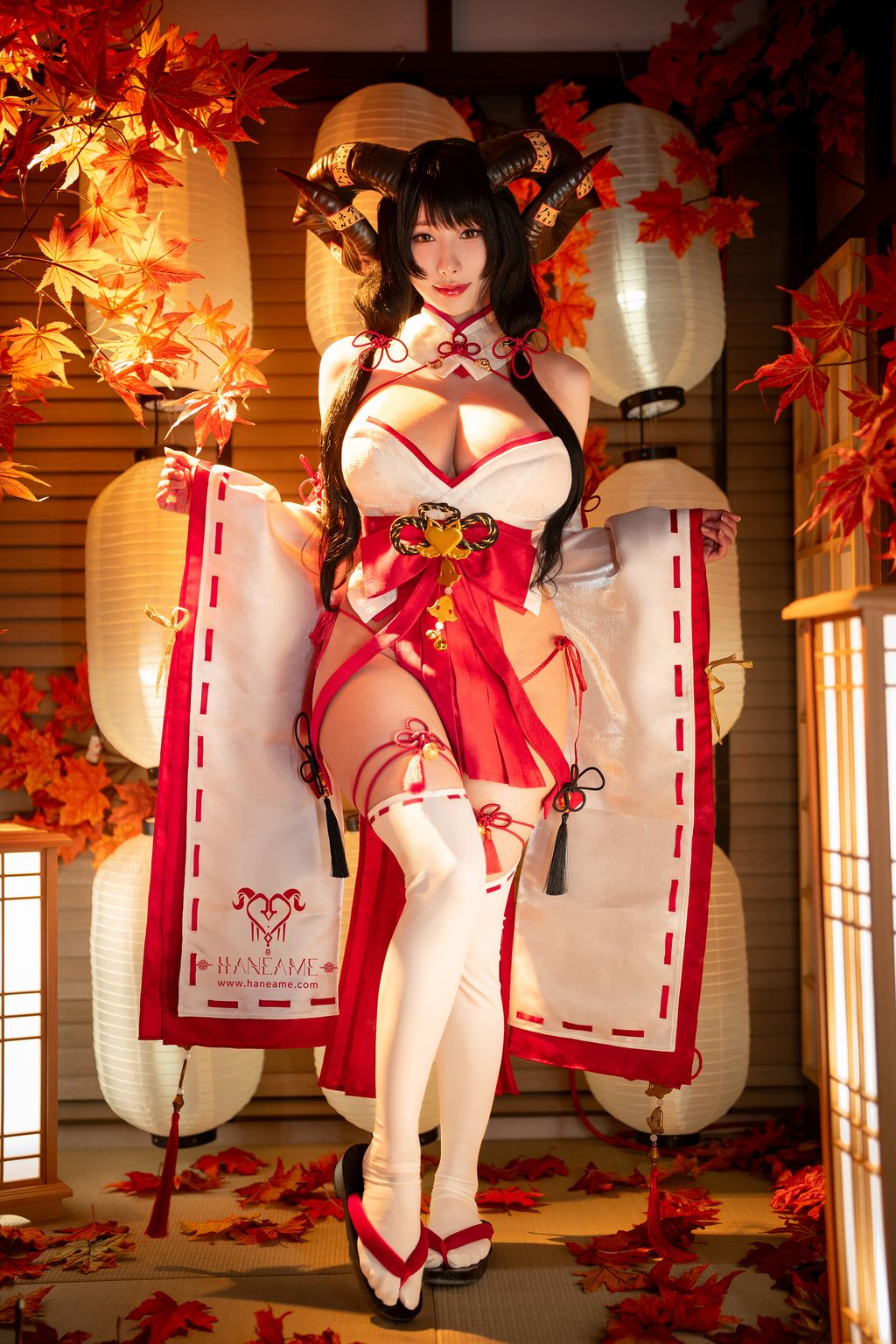 Coser@Hane Ame: Lustful Goat Miko 邪羊巫女写真书 (88 photos)