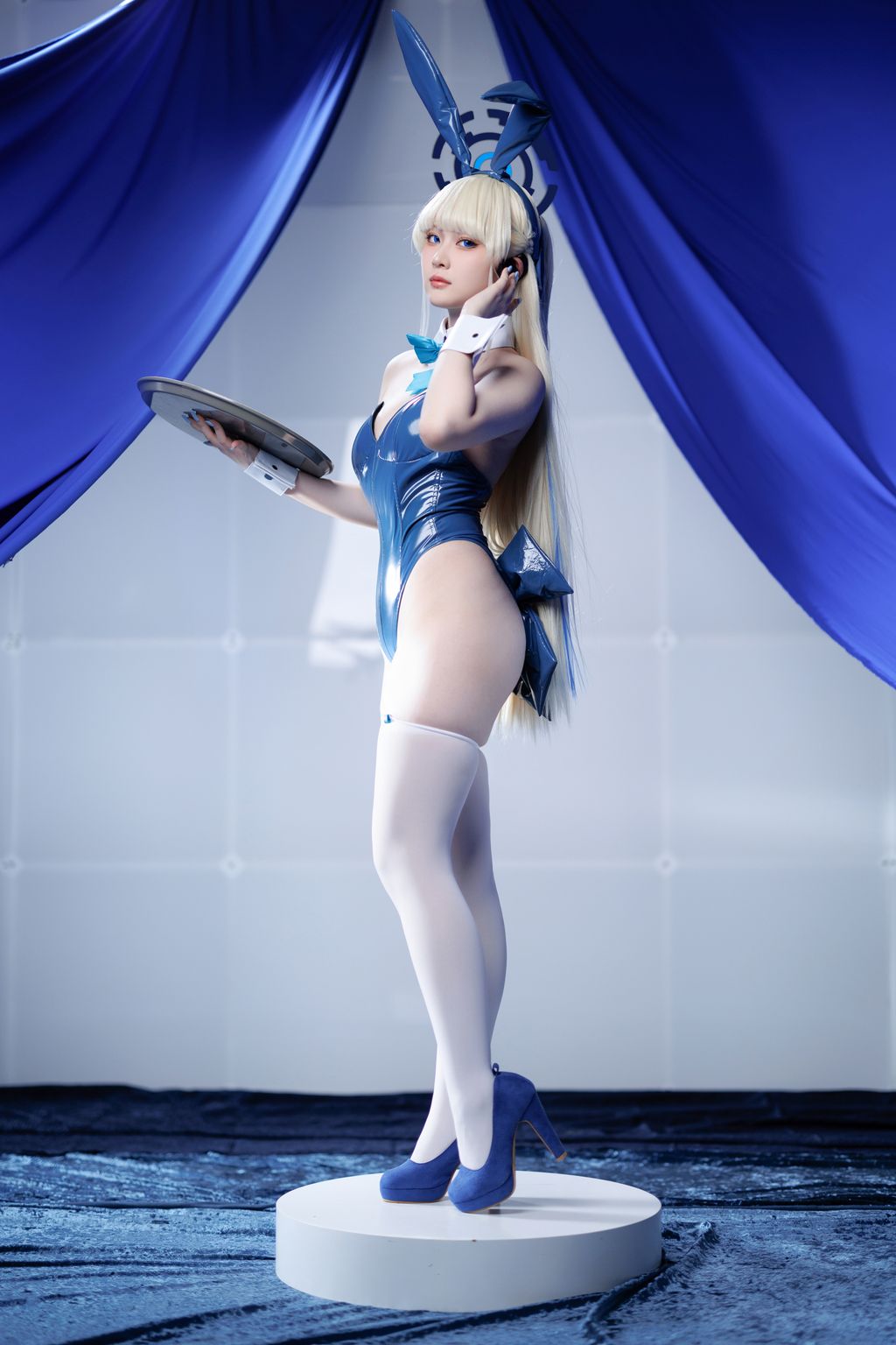 Coser@屿鱼: 蔚蓝档案 飞鸟马时 兔女郎+S (45 photos)