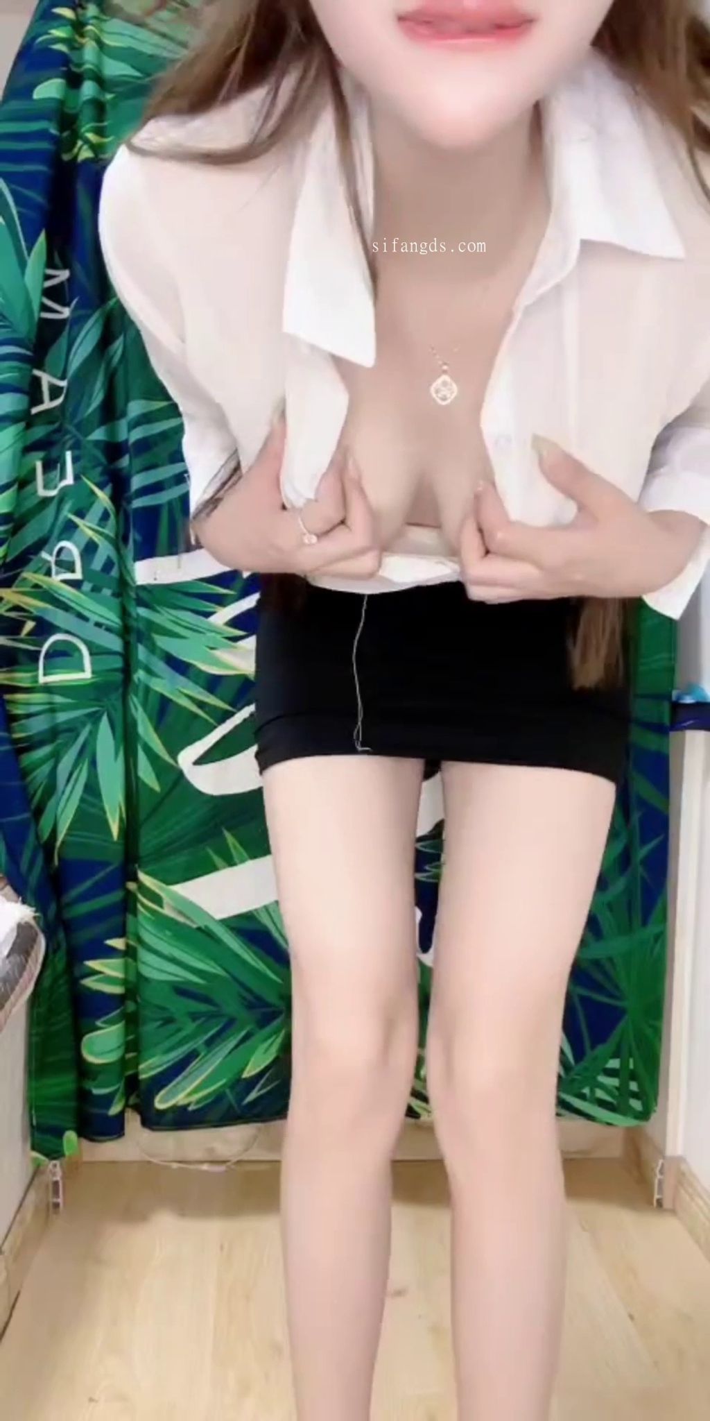 微微很迷人: 快手大奶御姐 诱人录播 (96 photos + 13 videos) 5 微微很迷人: 快手大奶御姐 诱人录播 (96 photos + 13 videos) 5