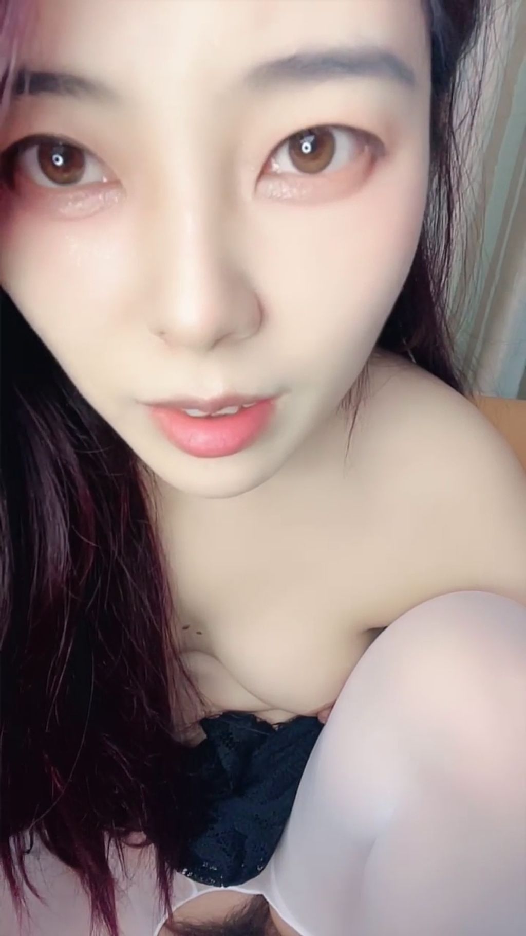 向上的火火: 气质熟女御姐 全尺度私拍 (41 photos + 3 videos) 2 向上的火火: 气质熟女御姐 全尺度私拍 (41 photos + 3 videos) 2