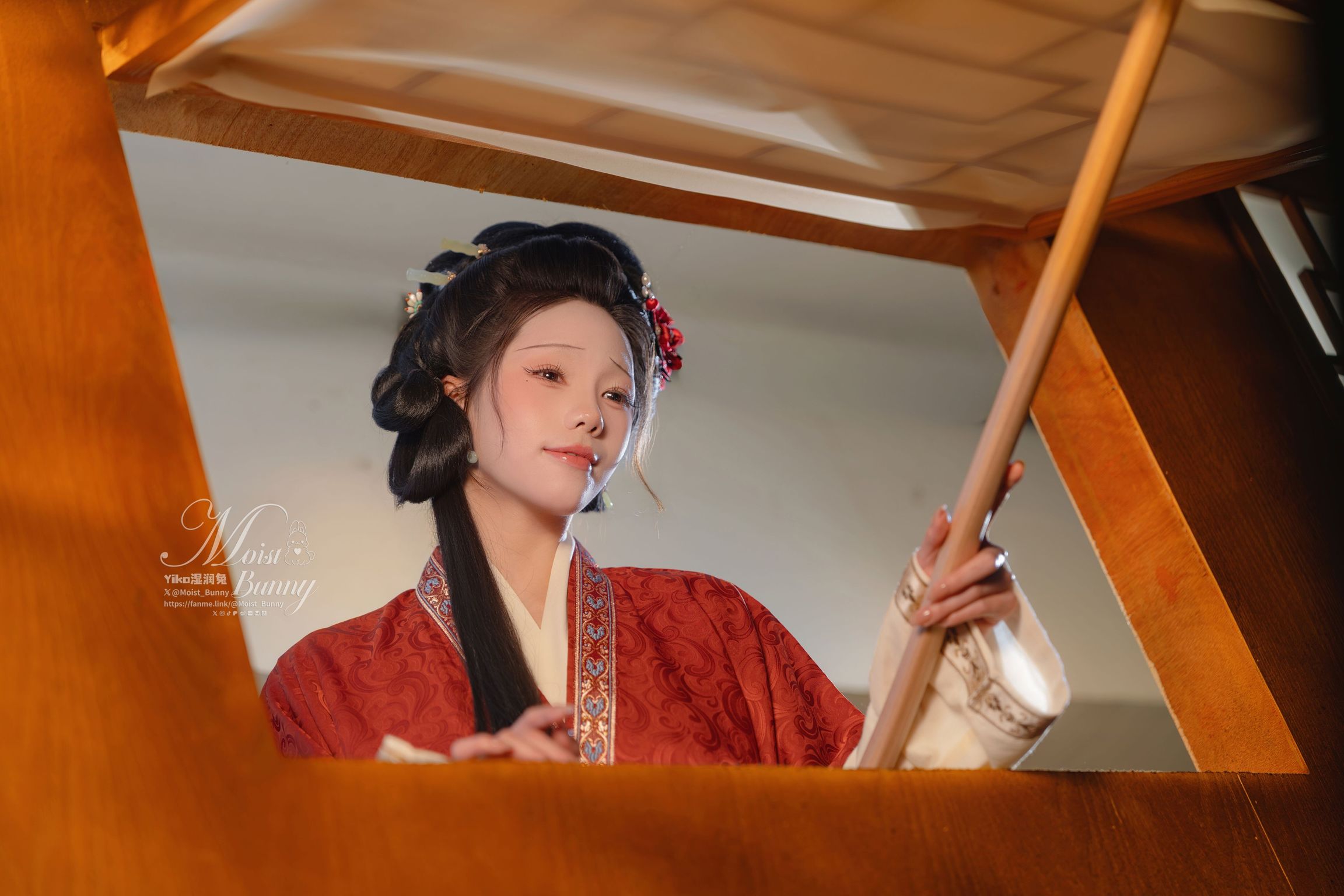Coser@黏黏团子兔: 2026年02月作品『快马加鞭·金莲迎春』 (93 photos + 2 videos)