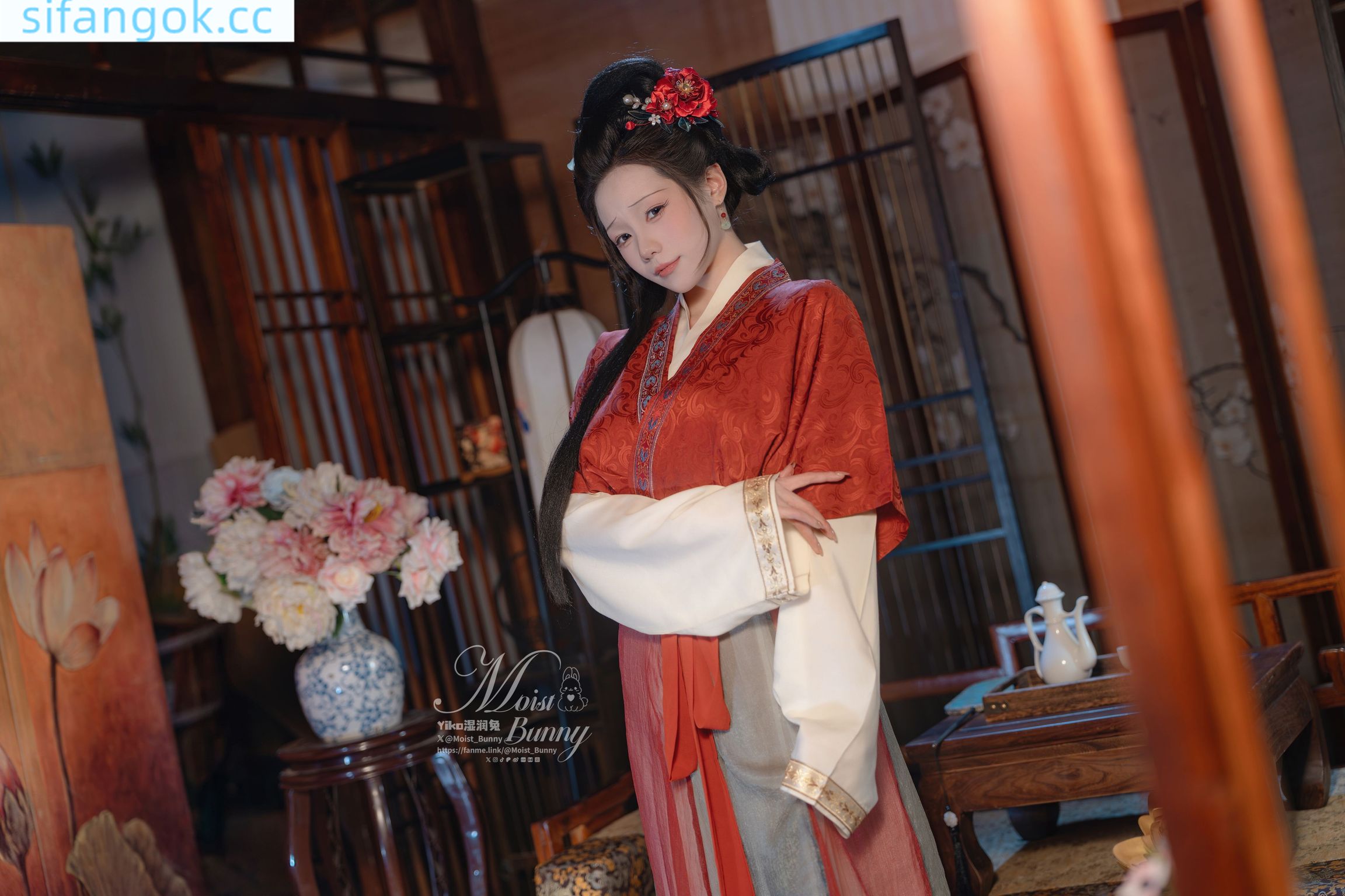 Coser@黏黏团子兔: 2026年02月作品『快马加鞭·金莲迎春』 (93 photos + 2 videos) 17 Coser@黏黏团子兔: 2026年02月作品『快马加鞭·金莲迎春』 (93 photos + 2 videos) 17