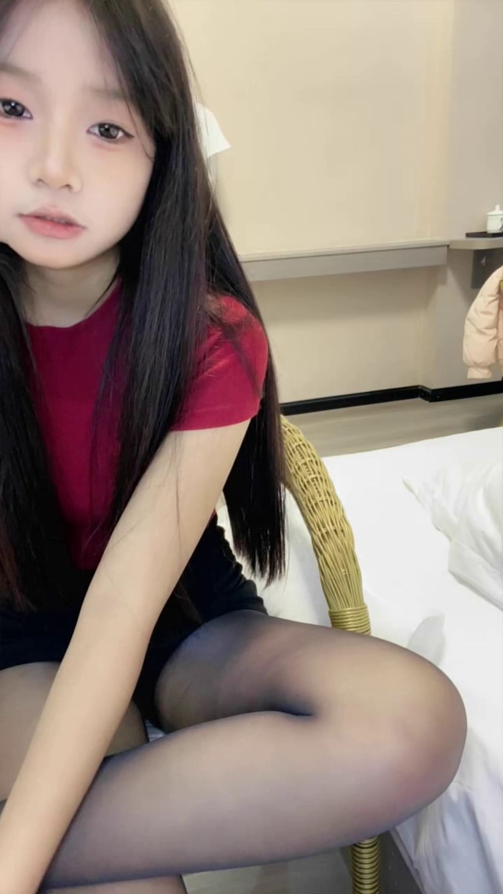 可可西西: 纯欲系少女 12.2-12.5收费大秀 (47 photos + 6 videos) 0 可可西西: 纯欲系少女 12.2-12.5收费大秀 (47 photos + 6 videos) 0