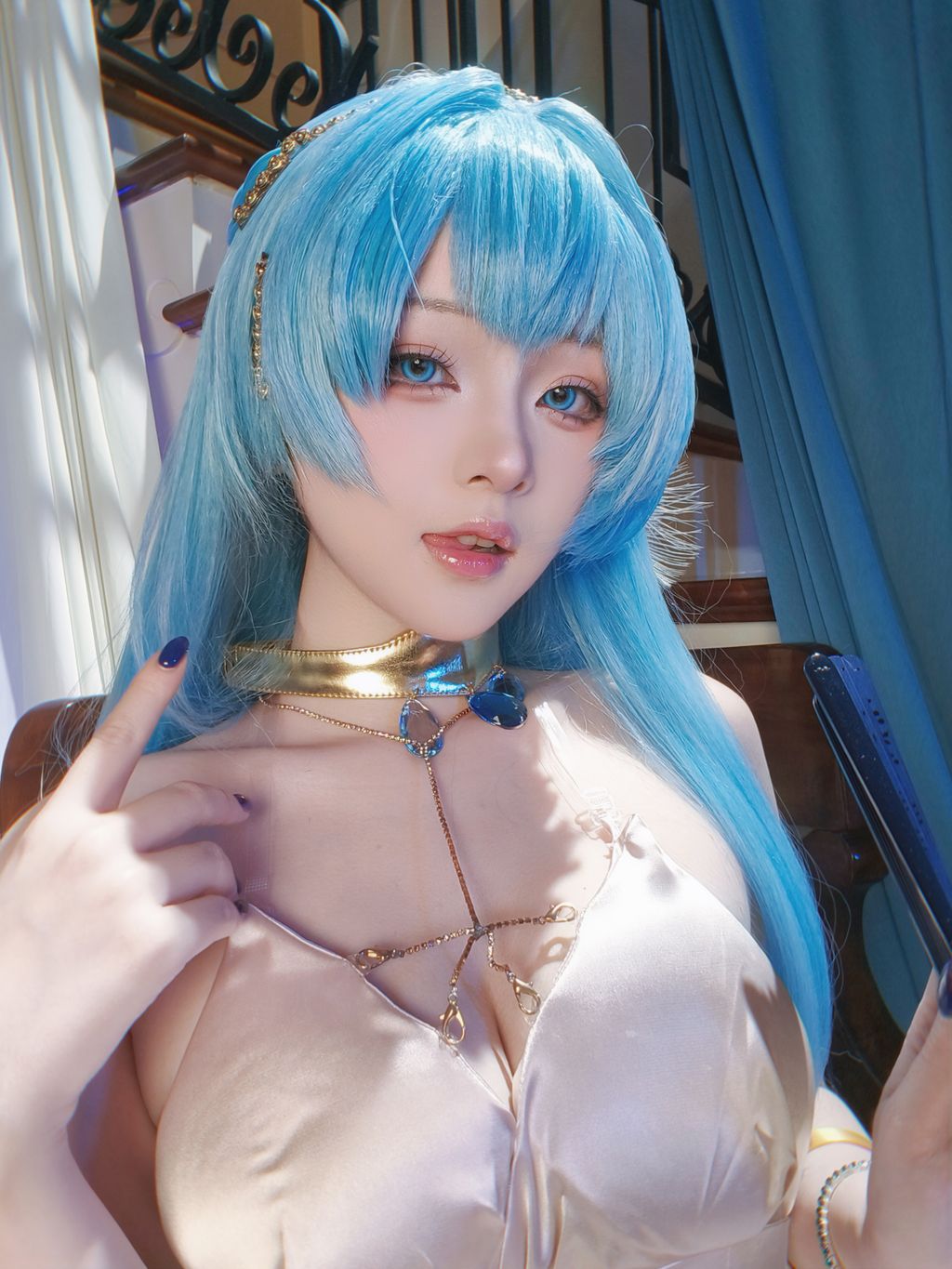 Coser@屿鱼: 胜利女神 妮姬 海伦 礼服 (60 photos)