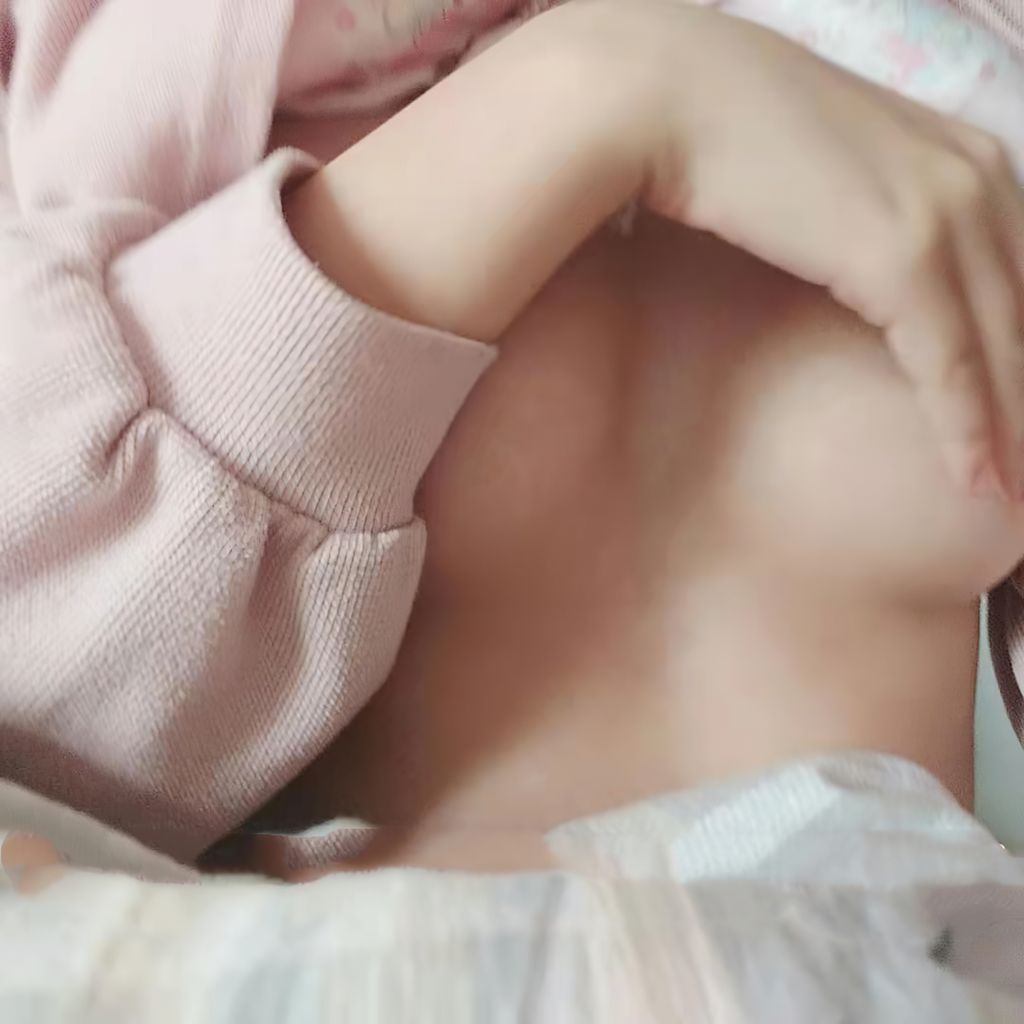 郑思瑶: 甜点小萝莉 原档收藏六安高中高二少女校花 (132 photos + 17 videos) 14 郑思瑶: 甜点小萝莉 原档收藏六安高中高二少女校花 (132 photos + 17 videos) 14