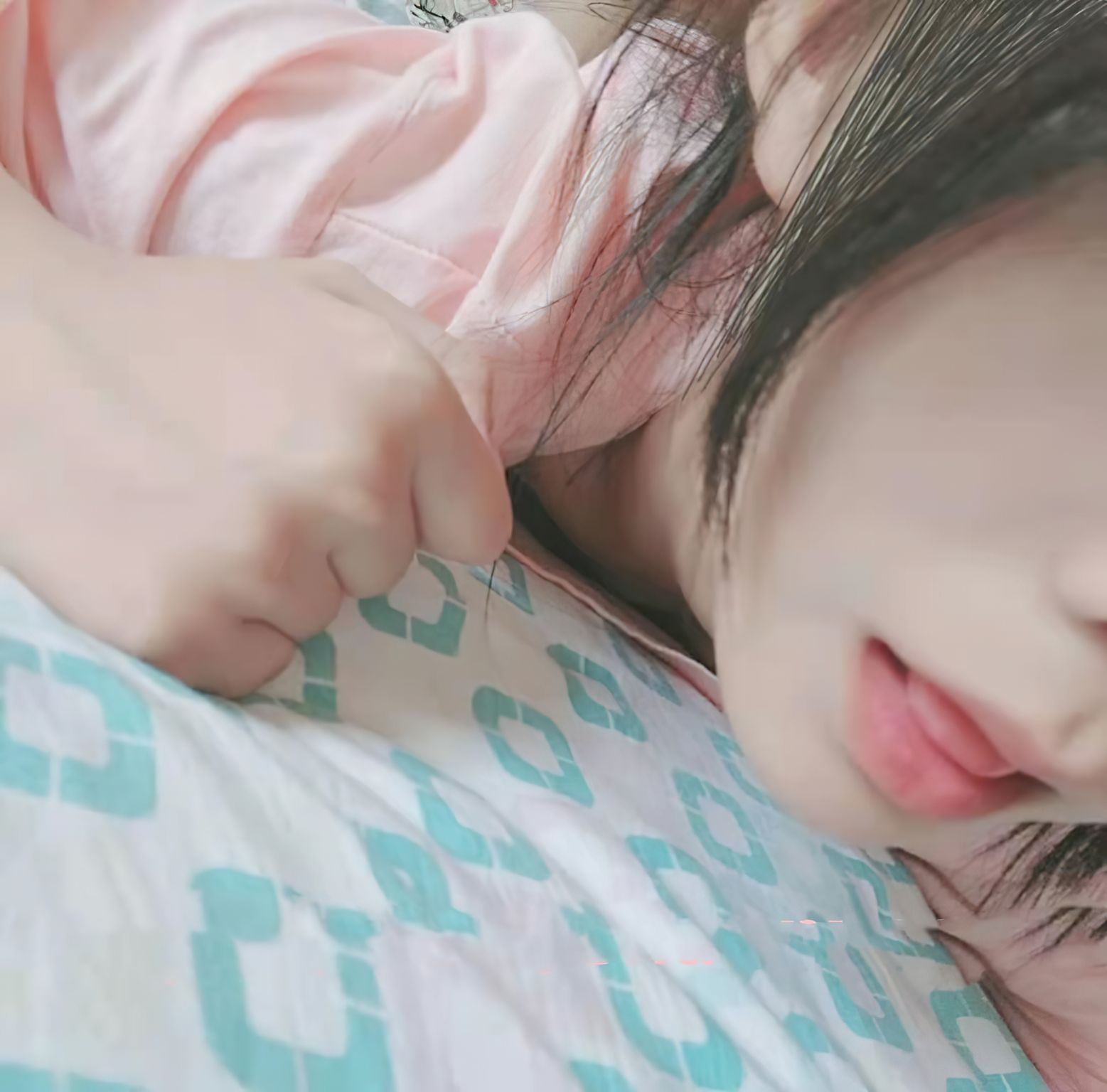 郑思瑶: 甜点小萝莉 原档收藏六安高中高二少女校花 (132 photos + 17 videos) 8 郑思瑶: 甜点小萝莉 原档收藏六安高中高二少女校花 (132 photos + 17 videos) 8