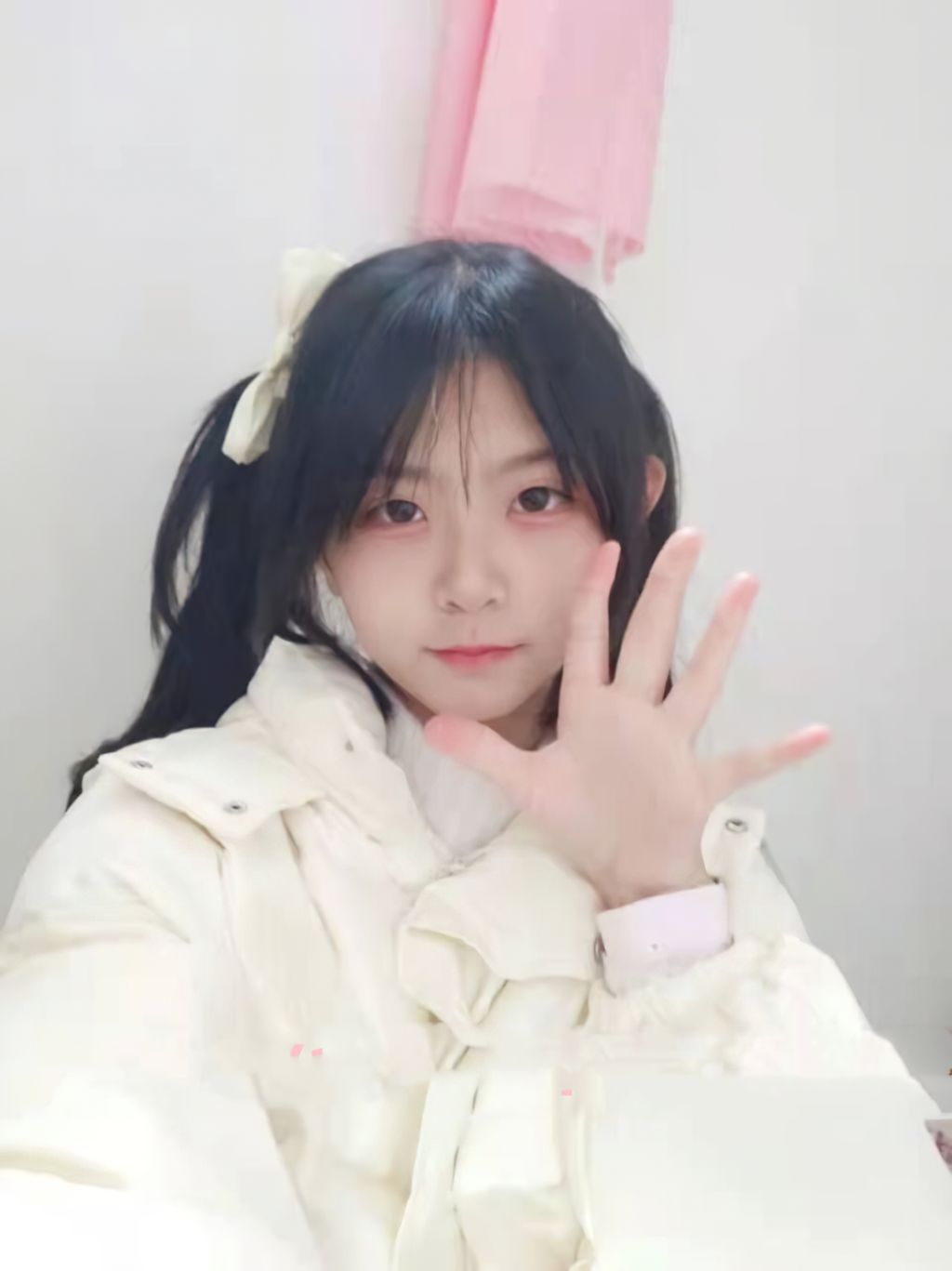 郑思瑶: 甜点小萝莉 原档收藏六安高中高二少女校花 (132 photos + 17 videos) 4 郑思瑶: 甜点小萝莉 原档收藏六安高中高二少女校花 (132 photos + 17 videos) 4