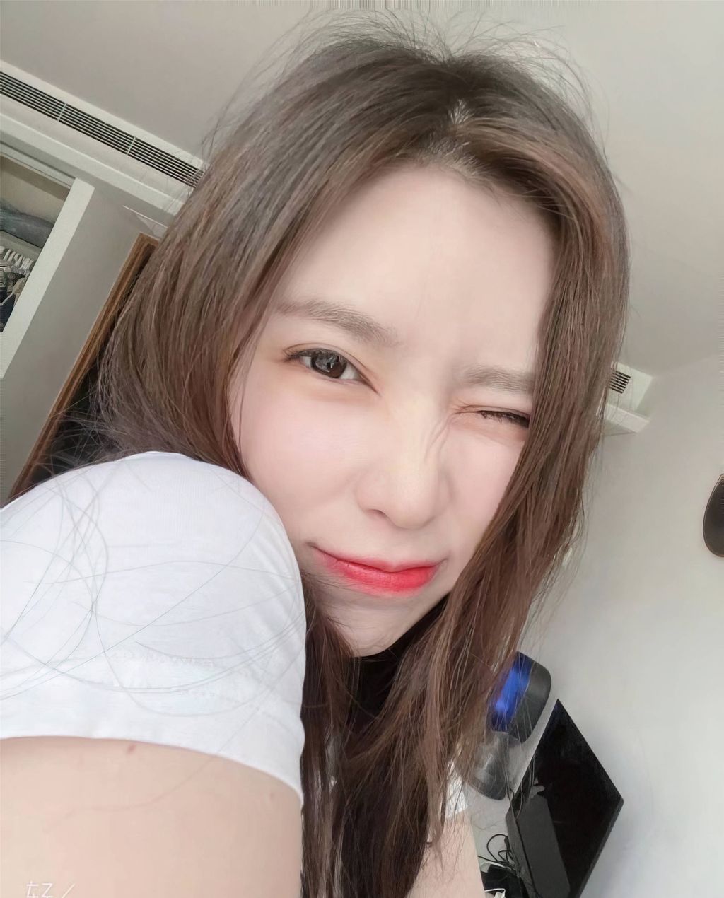 鹿鹿: 尤果网超级女神 稀有全尺度私拍流出 (147 photos + 1 video) 13 鹿鹿: 尤果网超级女神 稀有全尺度私拍流出 (147 photos + 1 video) 13