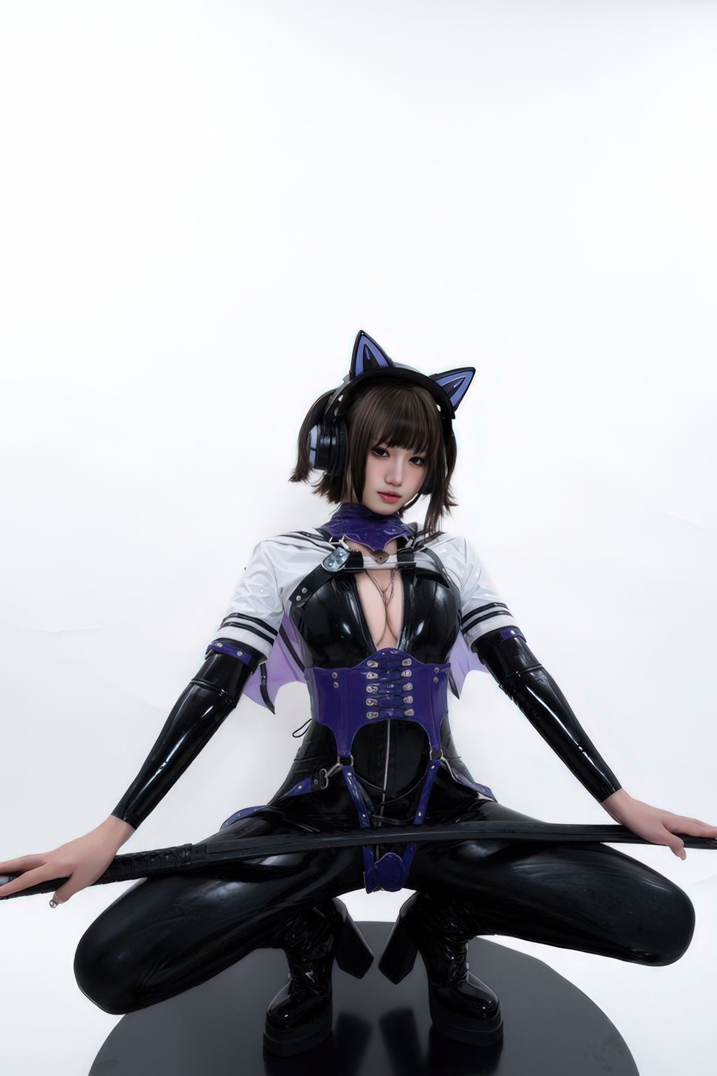 Coser@柒柒要乖哦: 白棚胶衣 (78 photos)