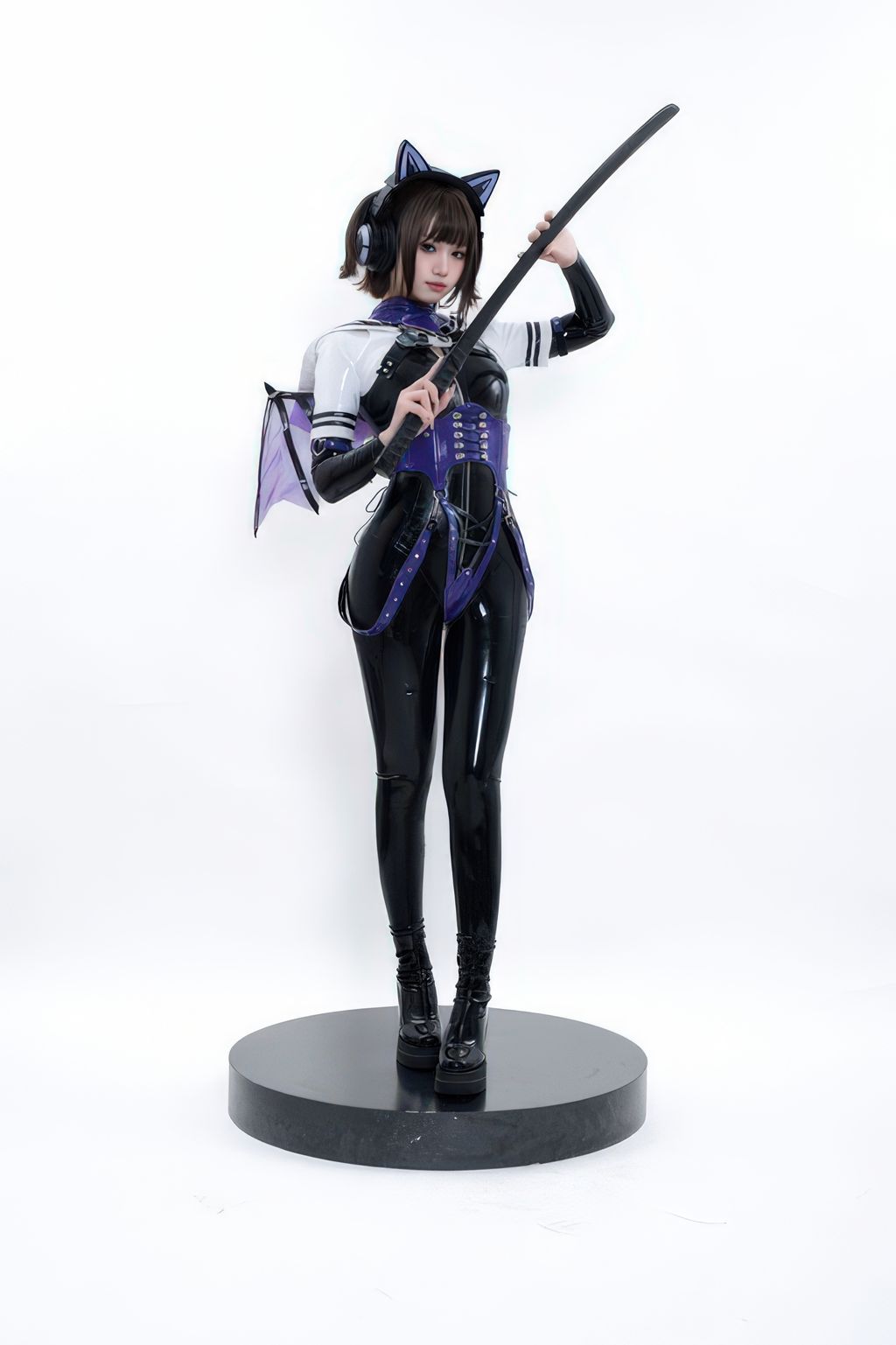 Coser@柒柒要乖哦: 白棚胶衣 (78 photos)